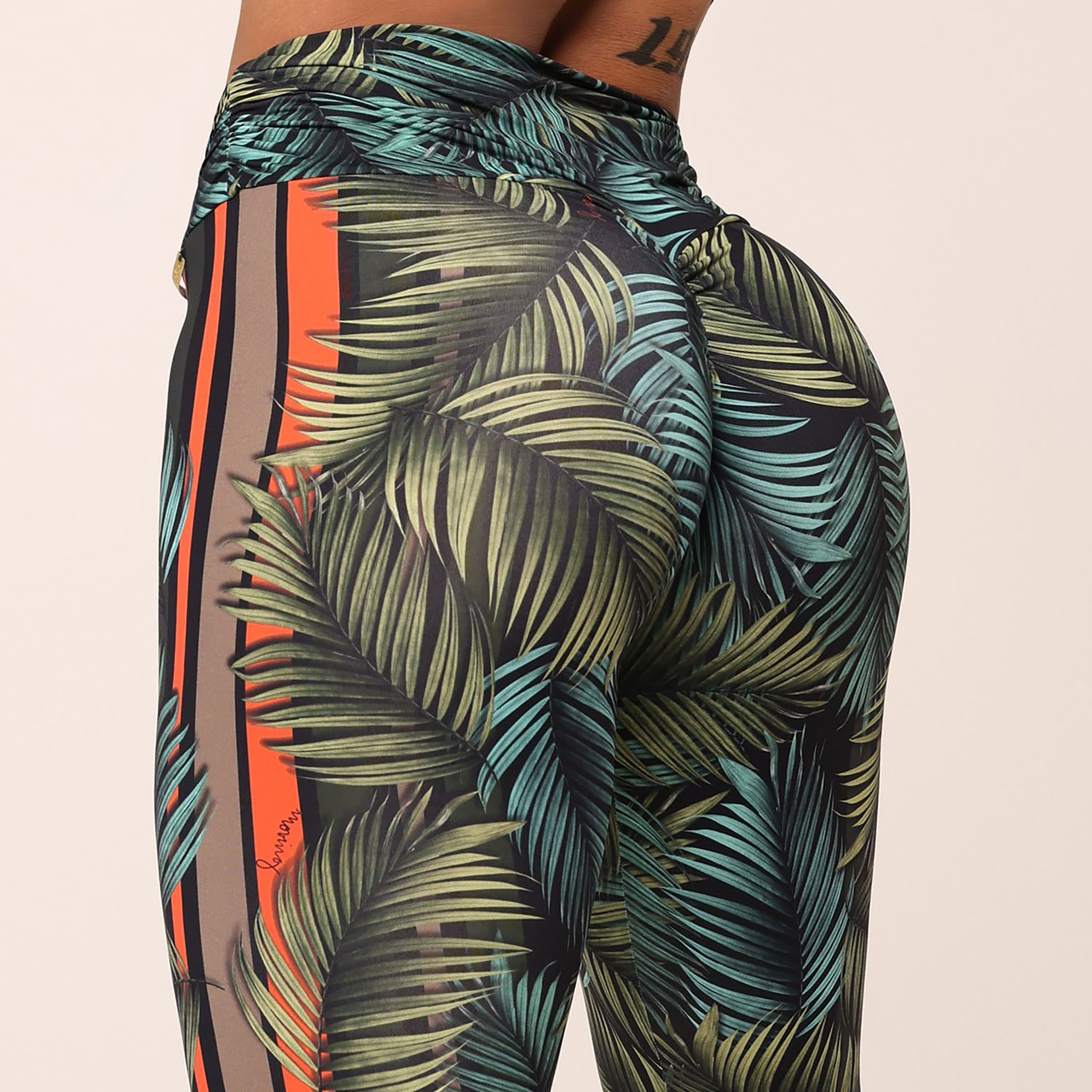 LEGGING ROMANA EMPINA BUMBUM FLORA EXCLUSIVA - Imagem 5