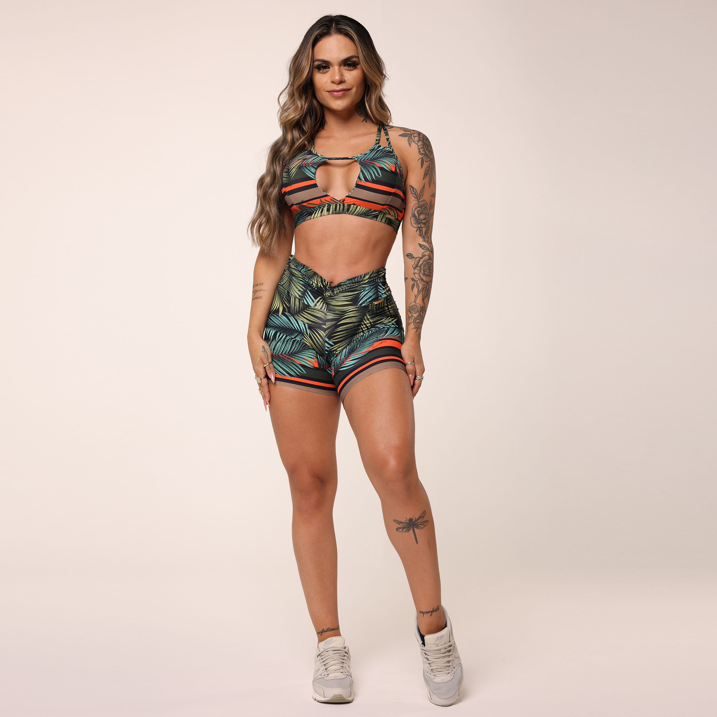 SHORT EMPINA BUMBUM FLORA EXCLUSIVO - Imagem 7