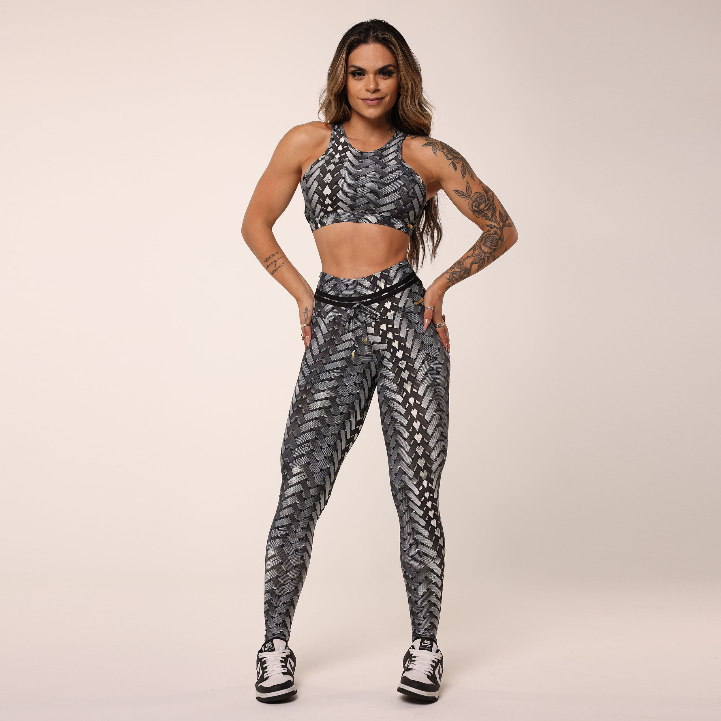 LEGGING COMUM FUTURISTA - Imagem 5