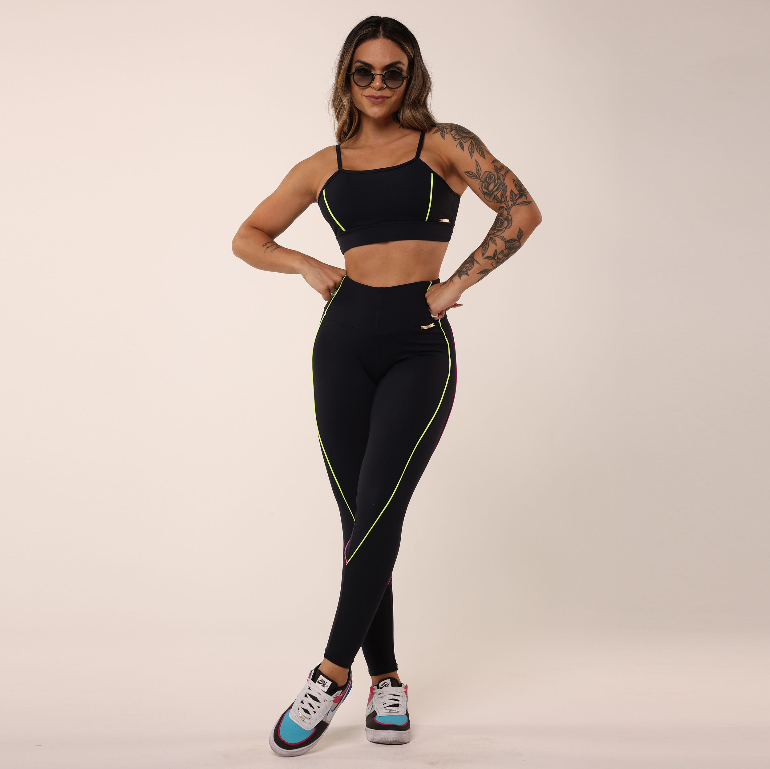 LEGGING HOPE COMUM PRETA COM AMARELO NEON E VIOLETA - Imagem 8