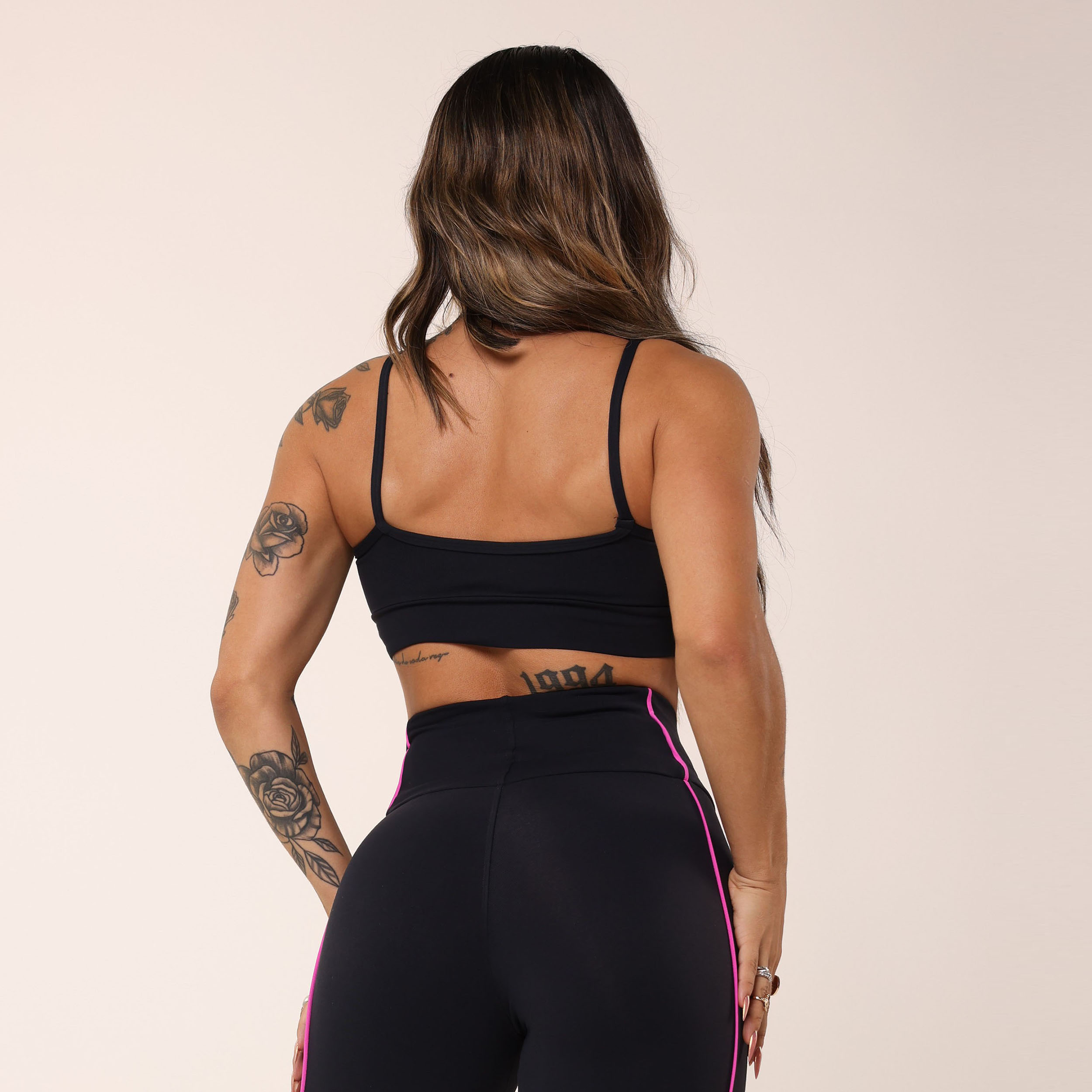 TOP HOPE PRETO COM AMARELO NEON - Imagem 3