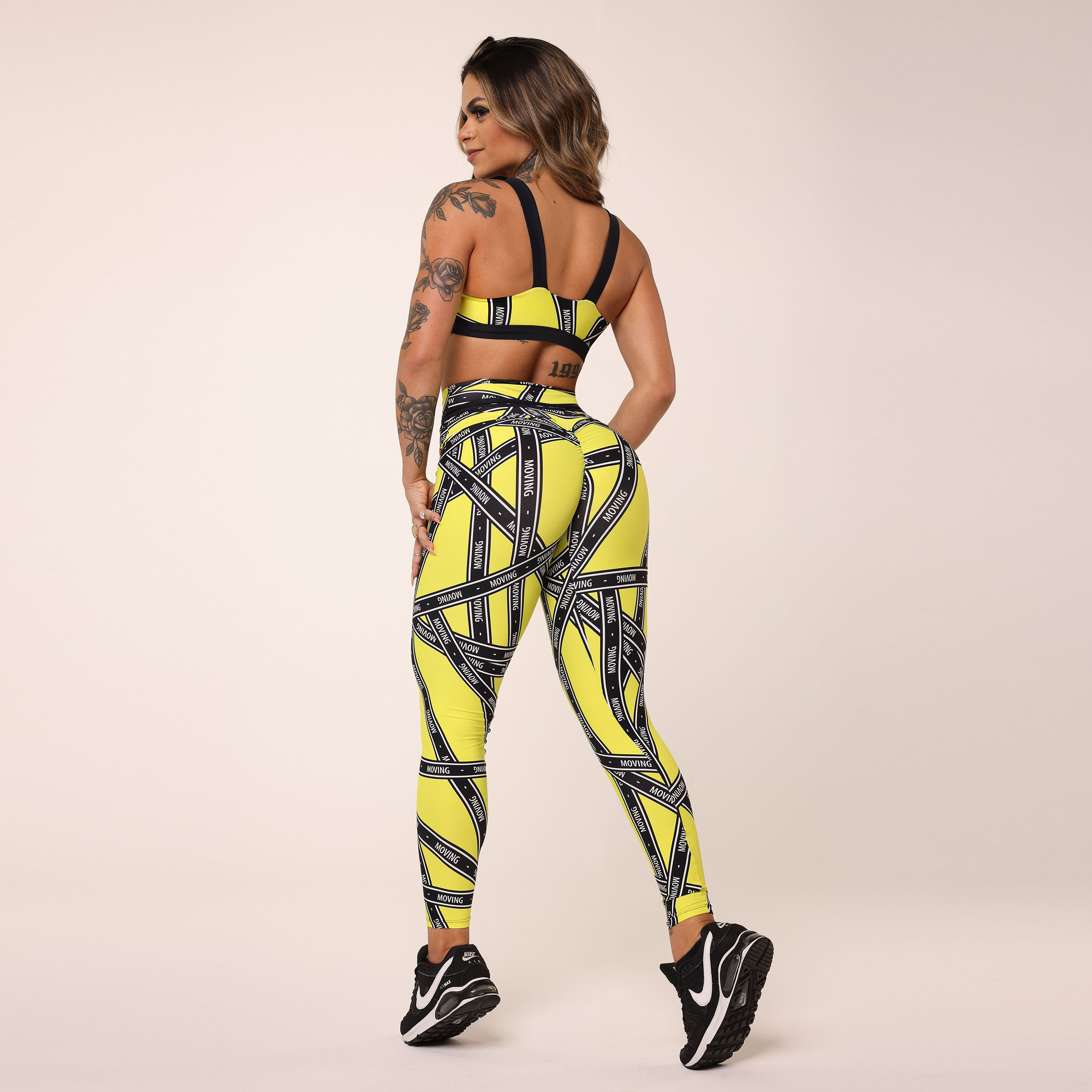 LEGGING EMPINA BUMBUM STRIP GOLD EXCLUSIVA - Imagem 7