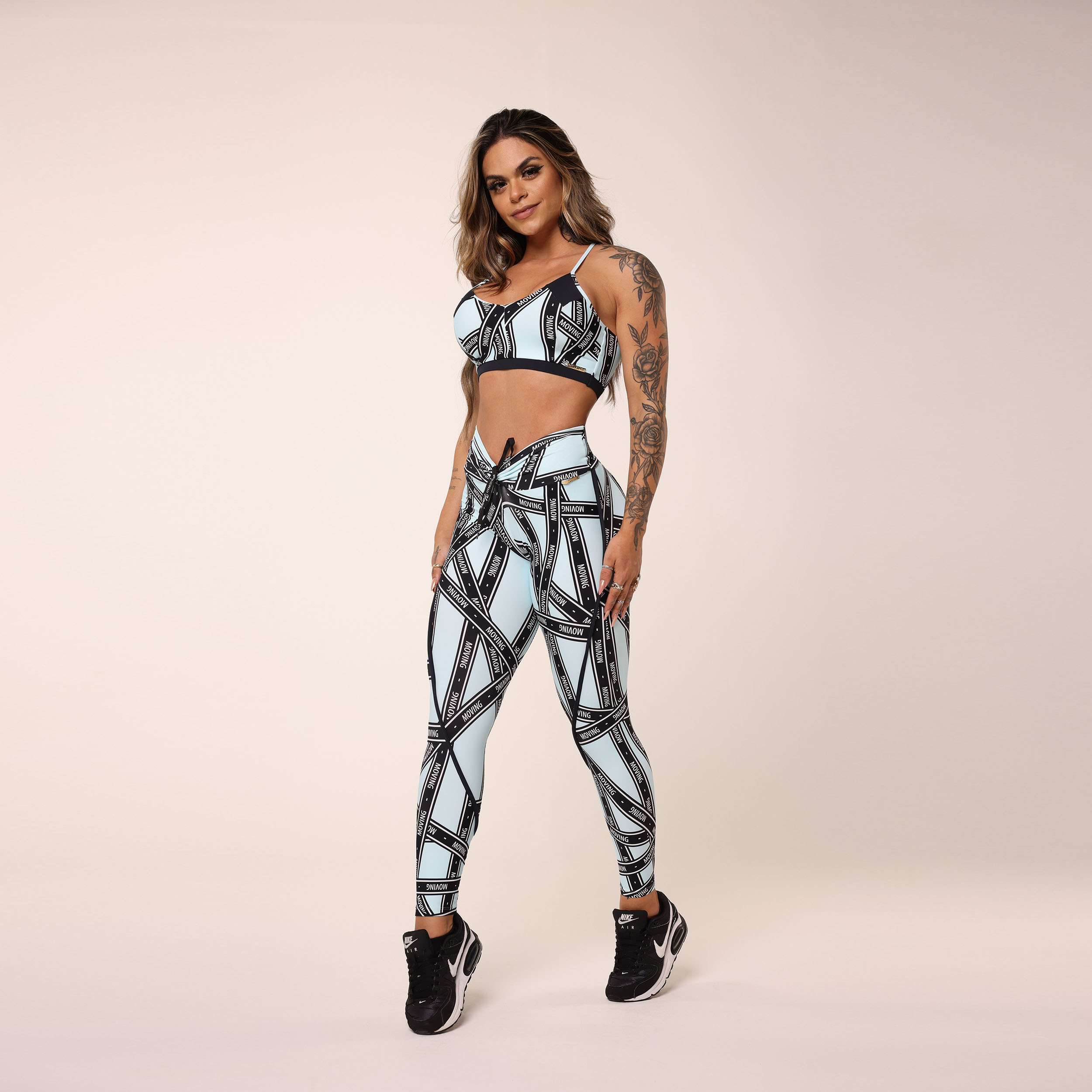 LEGGING RECORTE EMPINA BUMBUM STRIP ICE EXCLUSIVA - Imagem 5