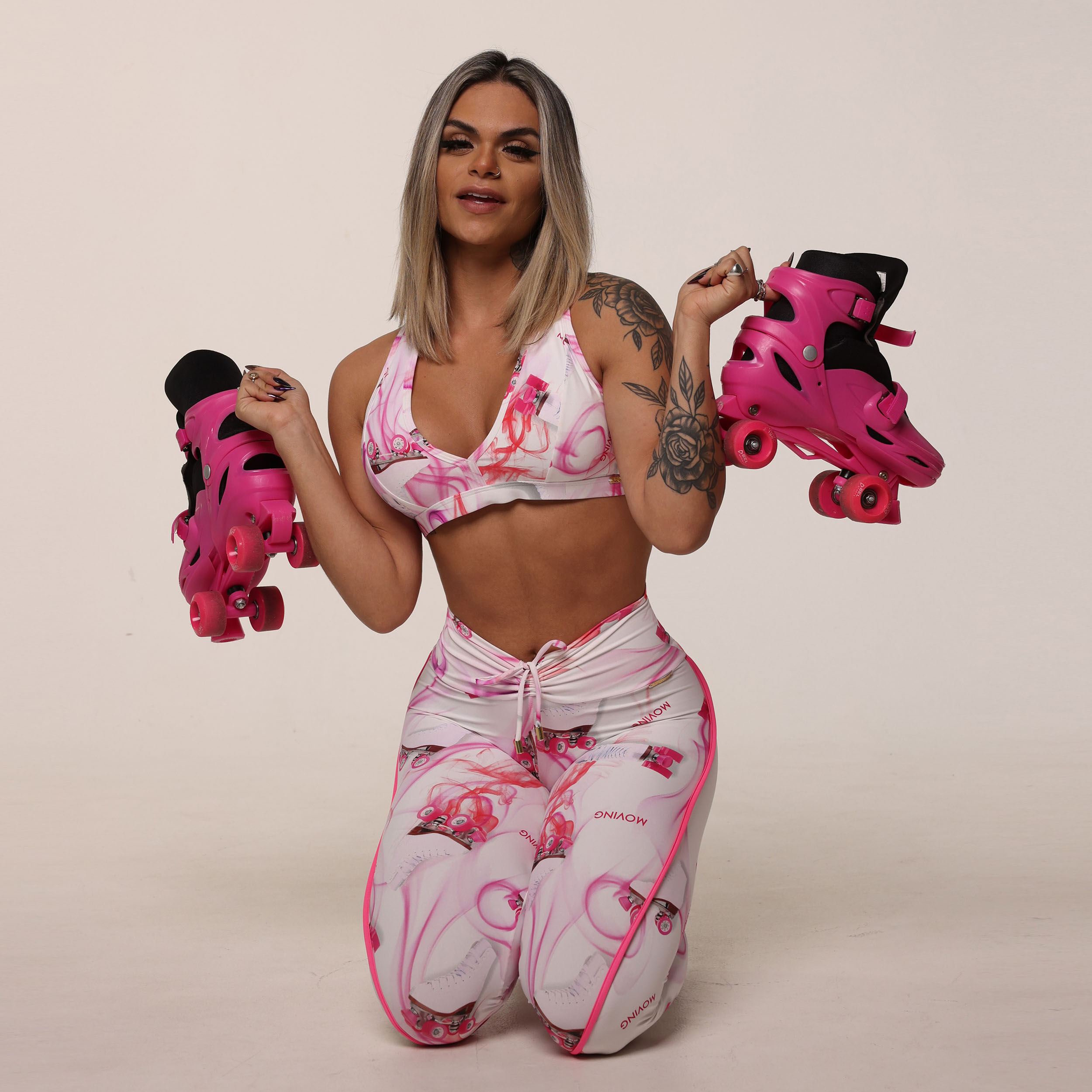 LEGGING RECORTE EMPINA BUMBUM PATINS EXCLUSIVA - Imagem 13