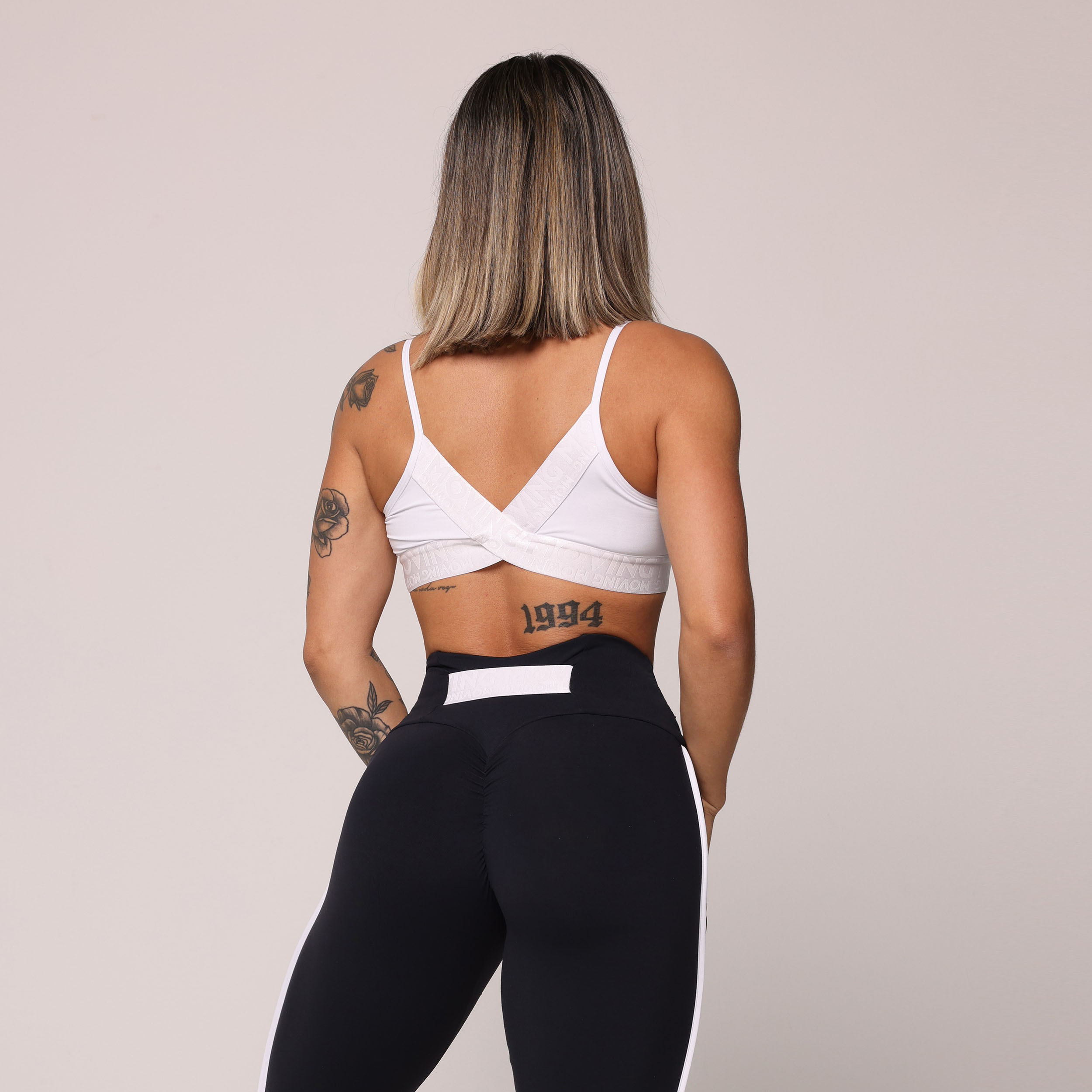 LEGGING BELT EMPINA BUMBUM PRETA COM ELÁSTICO BRANCO - Imagem 6