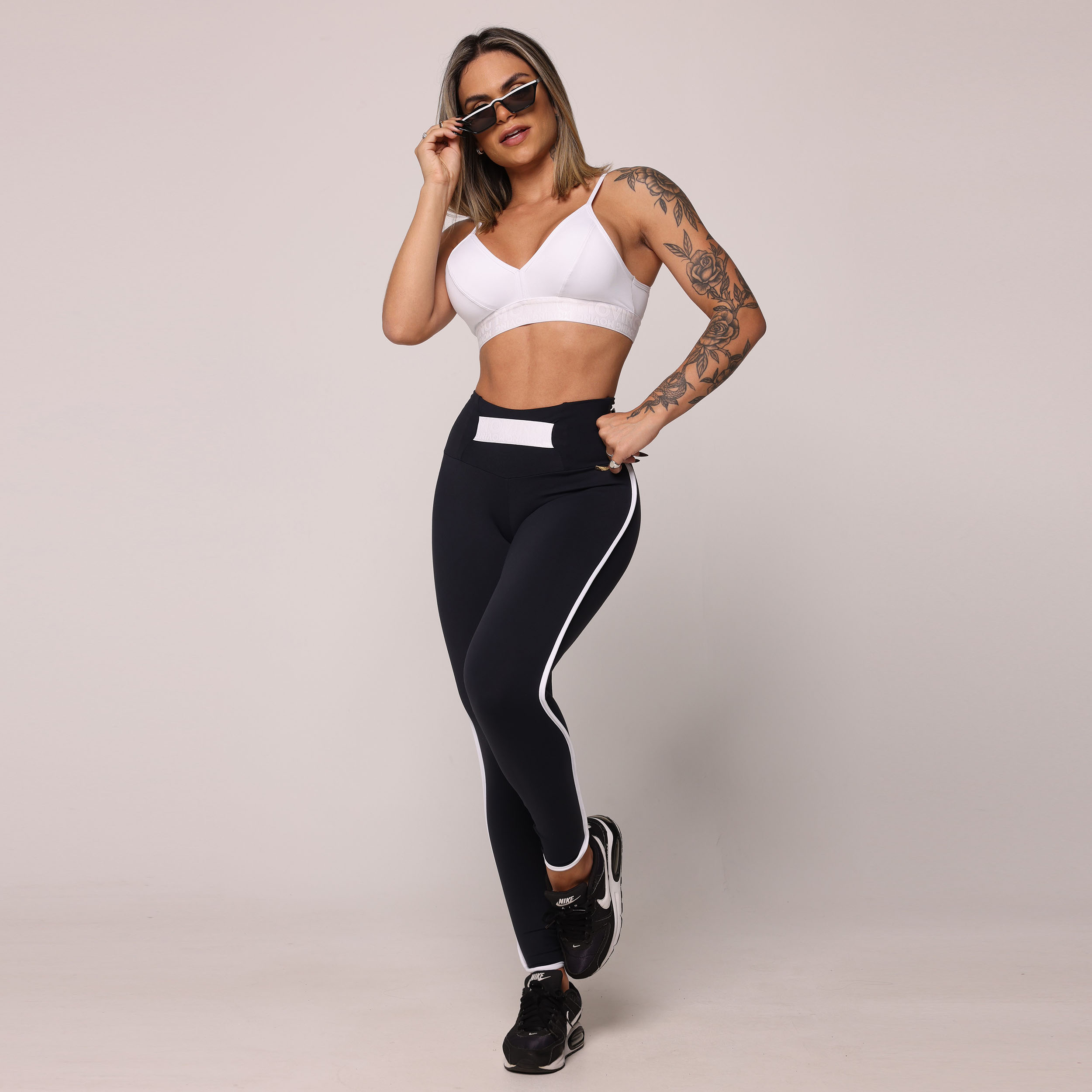 LEGGING BELT EMPINA BUMBUM PRETA COM ELÁSTICO BRANCO - Imagem 8