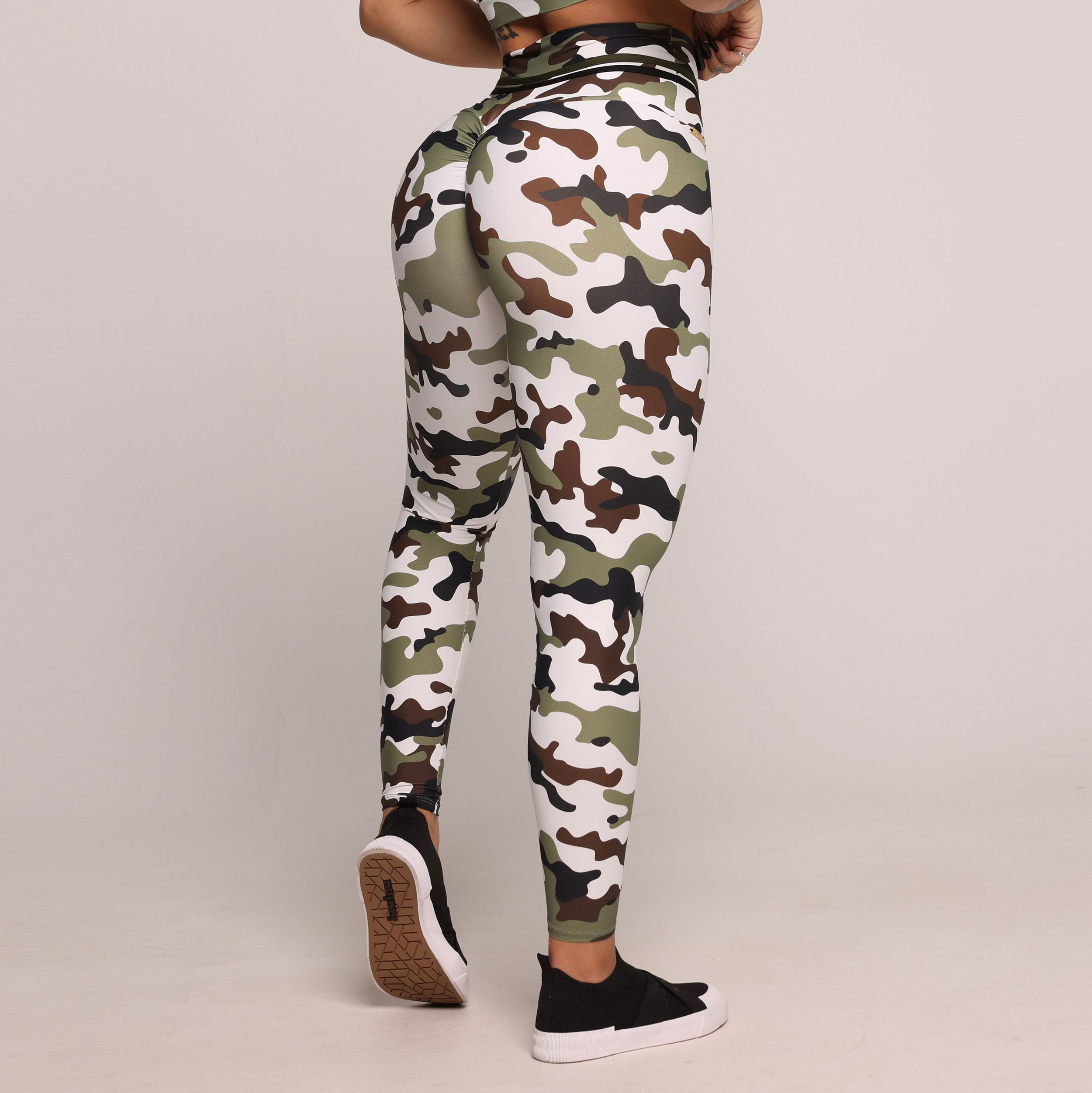 LEGGING EMPINA BUMBUM CAMUFLAGEM EXCLUSIVA - Imagem 4