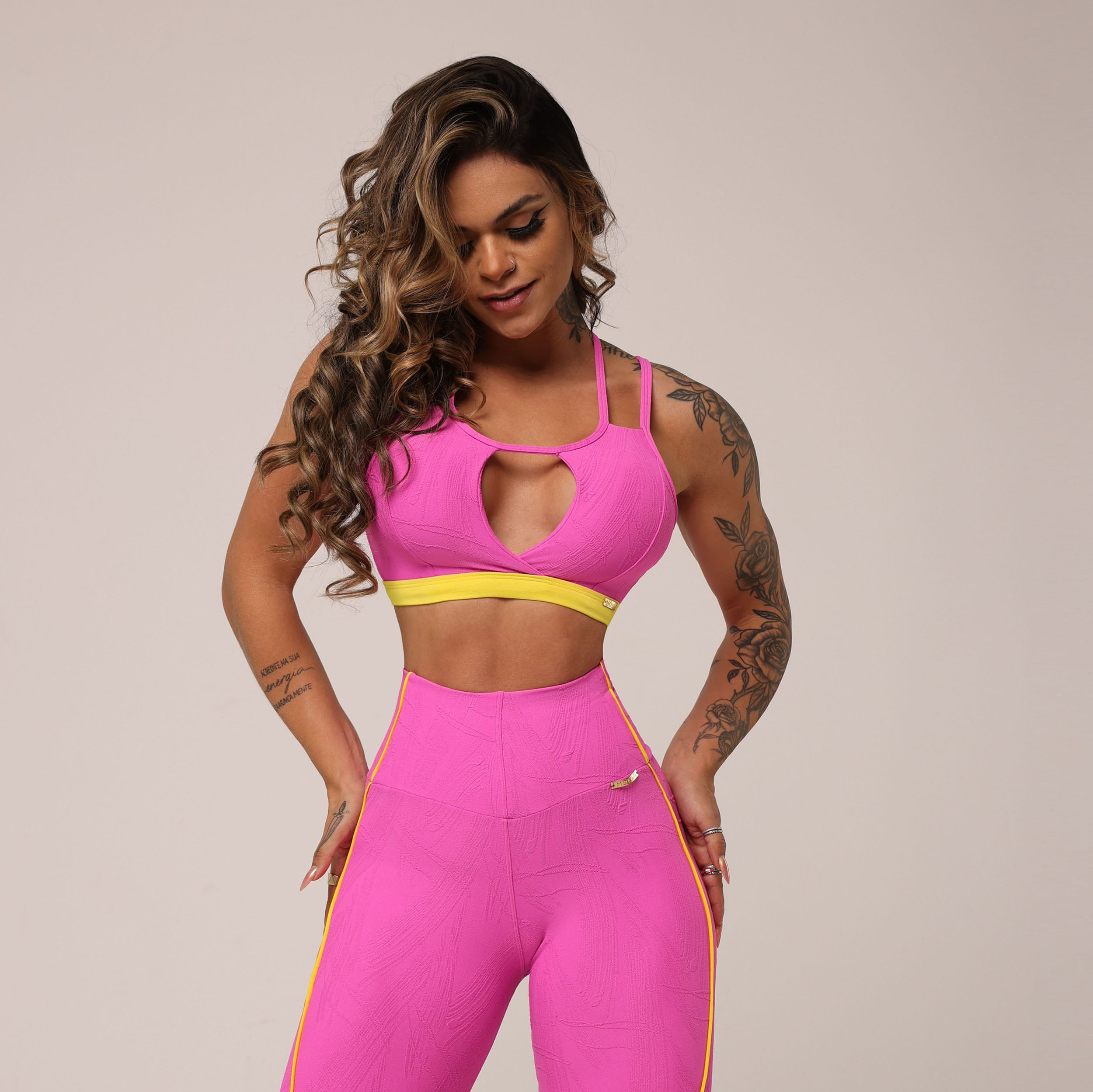 LEGGING HOPE COMUM JACQUARD GRAFIATO ROSA BARBIE - Imagem 5