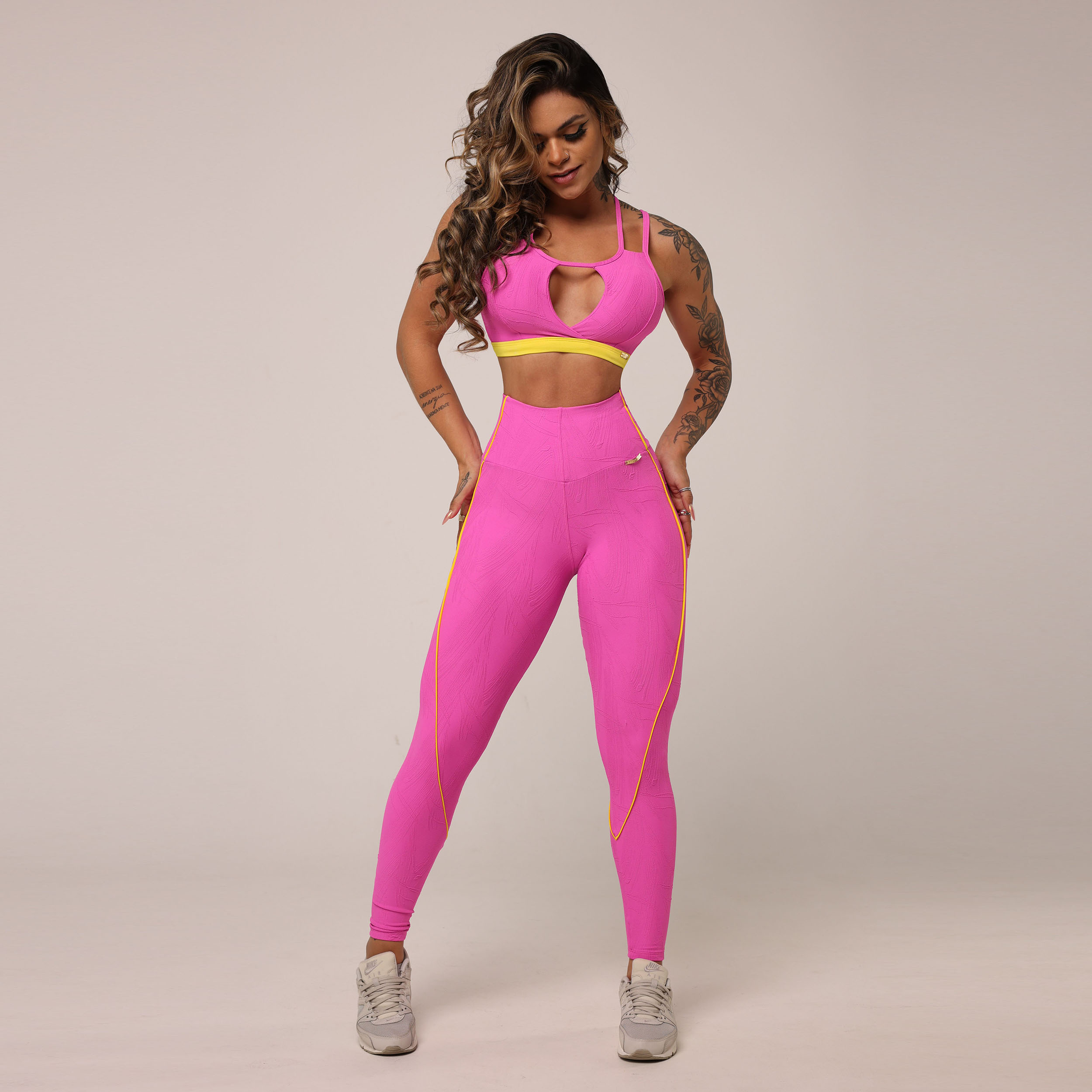 LEGGING HOPE COMUM JACQUARD GRAFIATO ROSA BARBIE - Imagem 12