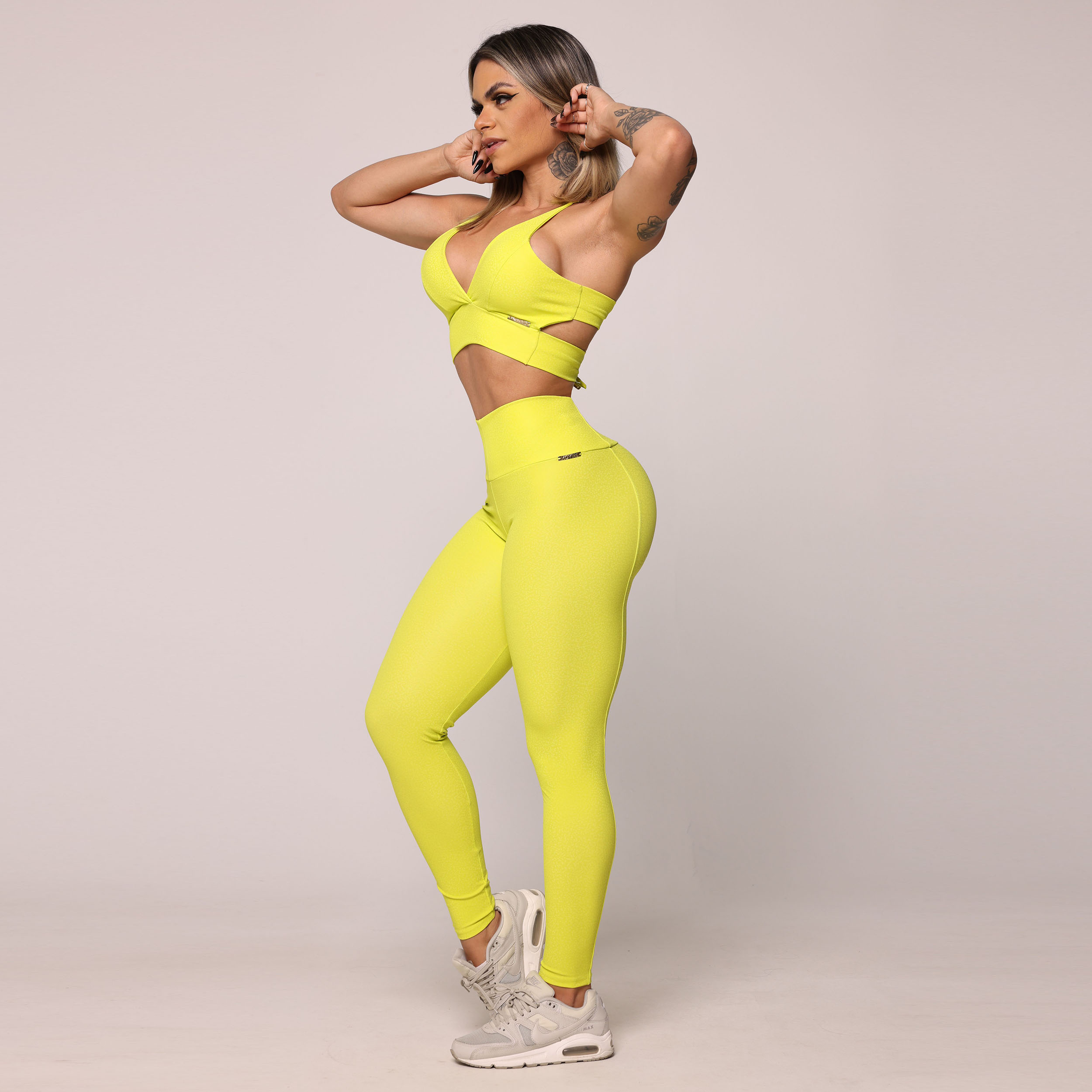 CALÇA MONTARIA COURO SINTÉTICO LUX NEON - Imagem 10