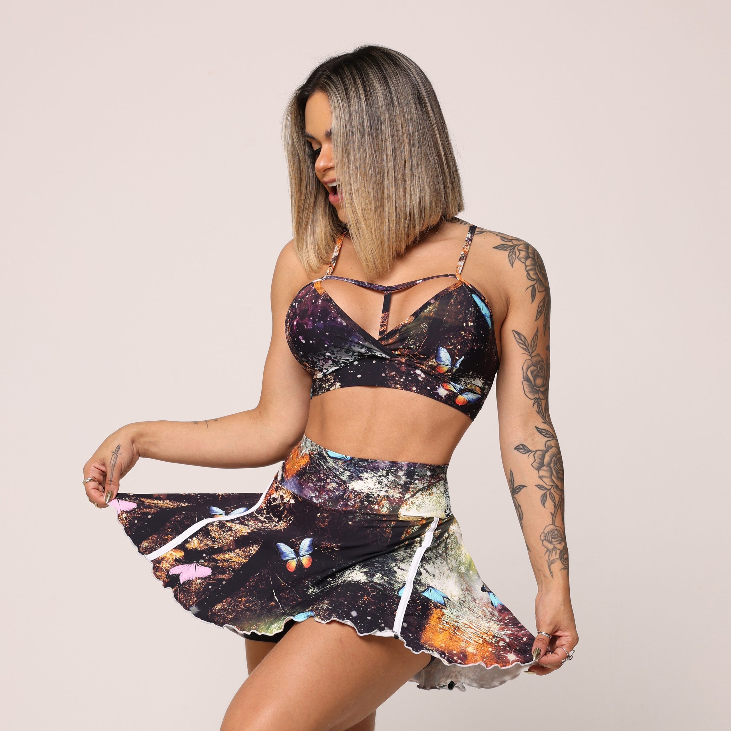 SHORT-SAIA FLORESTA ENCANTADA EXCLUSIVA