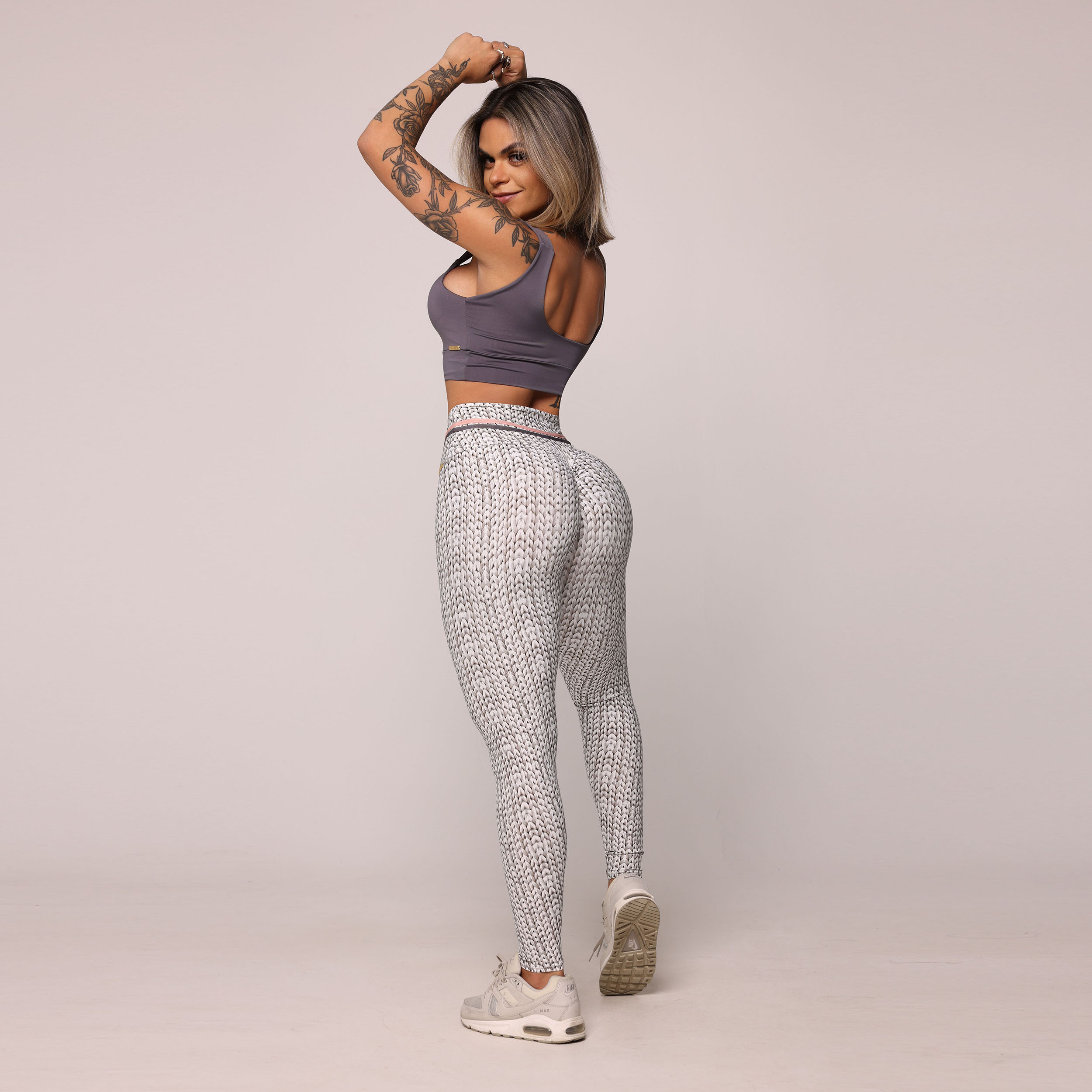 LEGGING EMPINA BUMBUM TRICOT WHITE EXCLUSIVA - Imagem 9