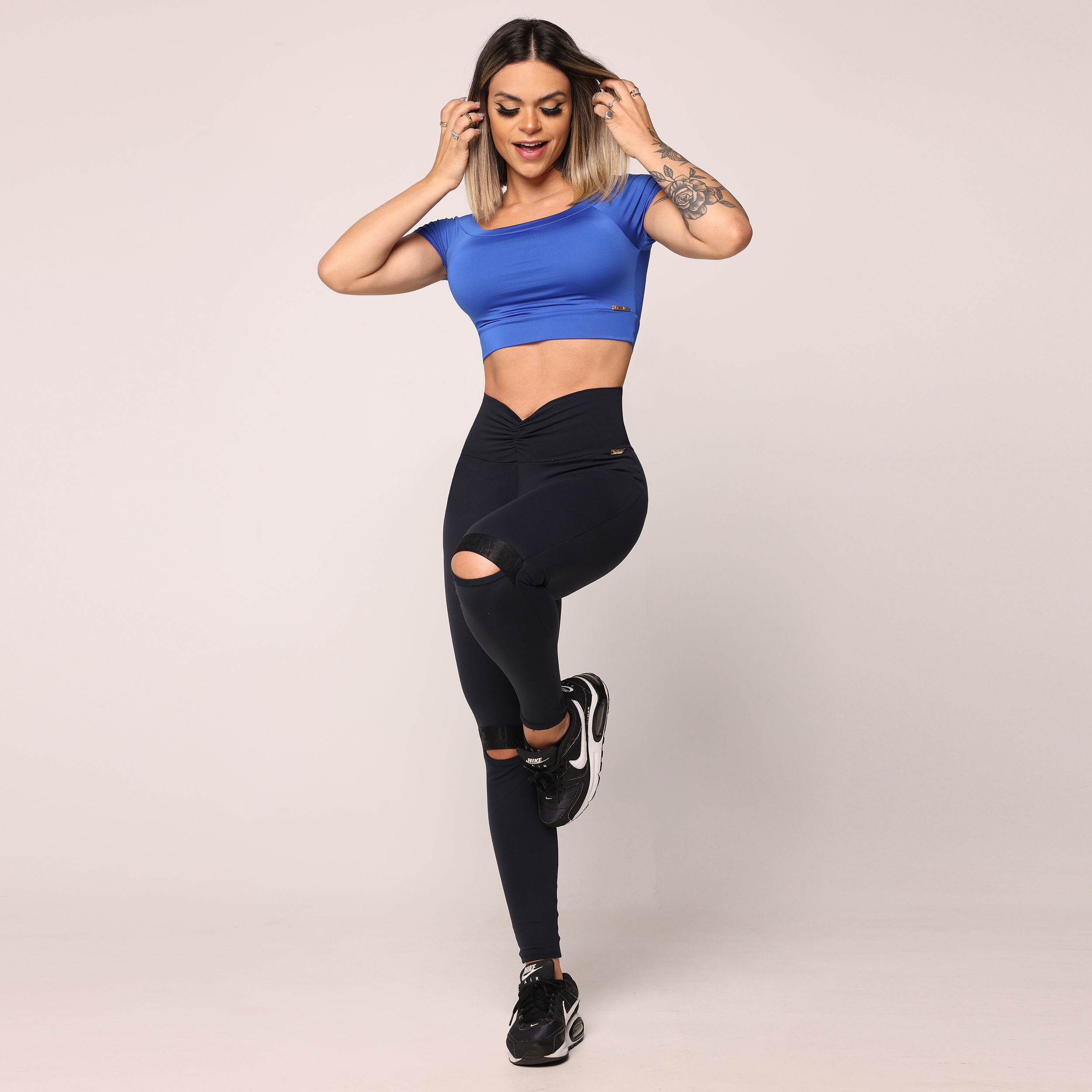 CROPPED CIGANINHA AZUL SAFIRA - Imagem 3