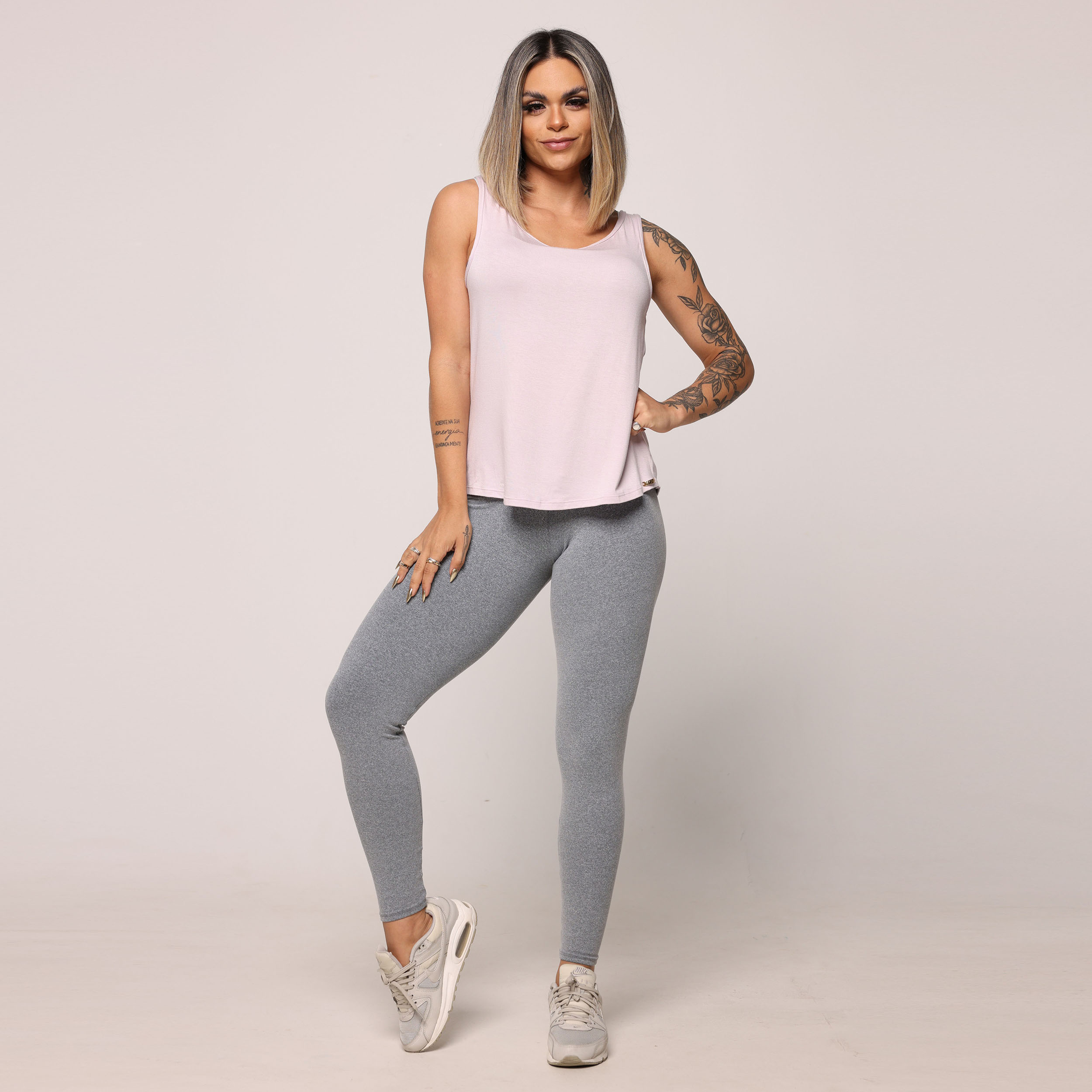 CAMISETA VENEZA DE VISCOSE BLUSH - Imagem 4