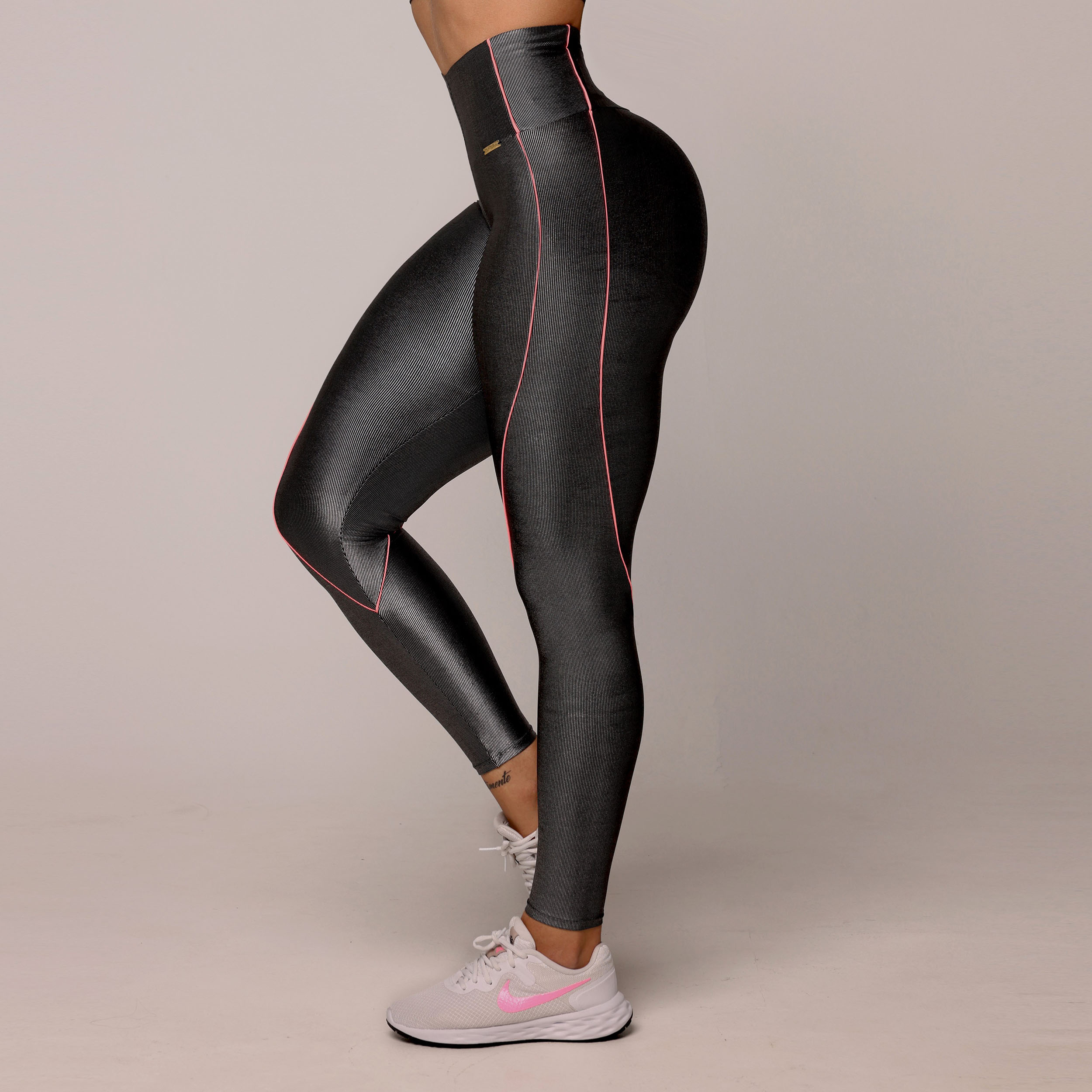 LEGGING HOPE COMUM GLOSSY GRAFITE - Imagem 3