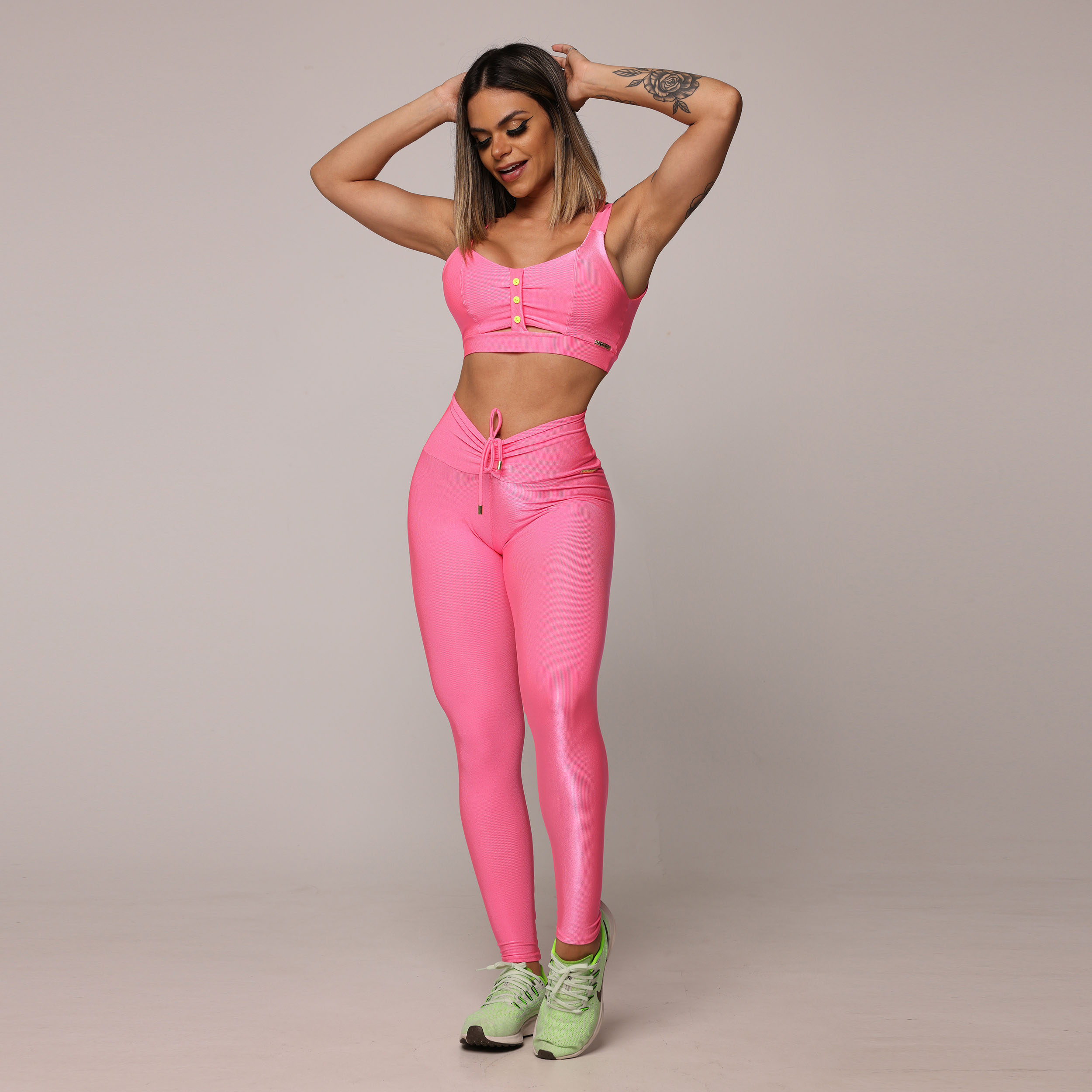 LEGGING EMPINA BUMBUM GLOSSY SCANDAL - Imagem 10