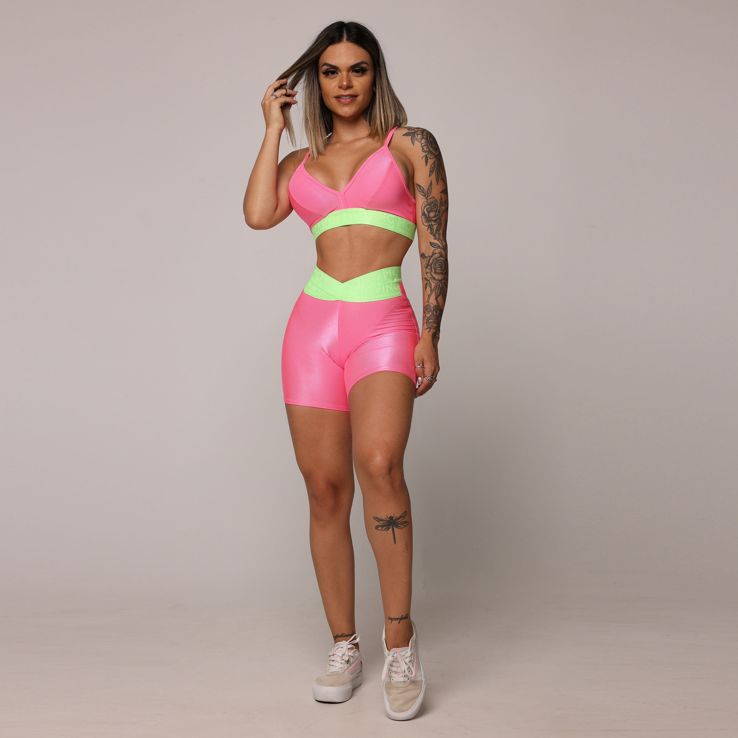 SHORT HIT COMUM GLOSSY SCANDAL - Imagem 7