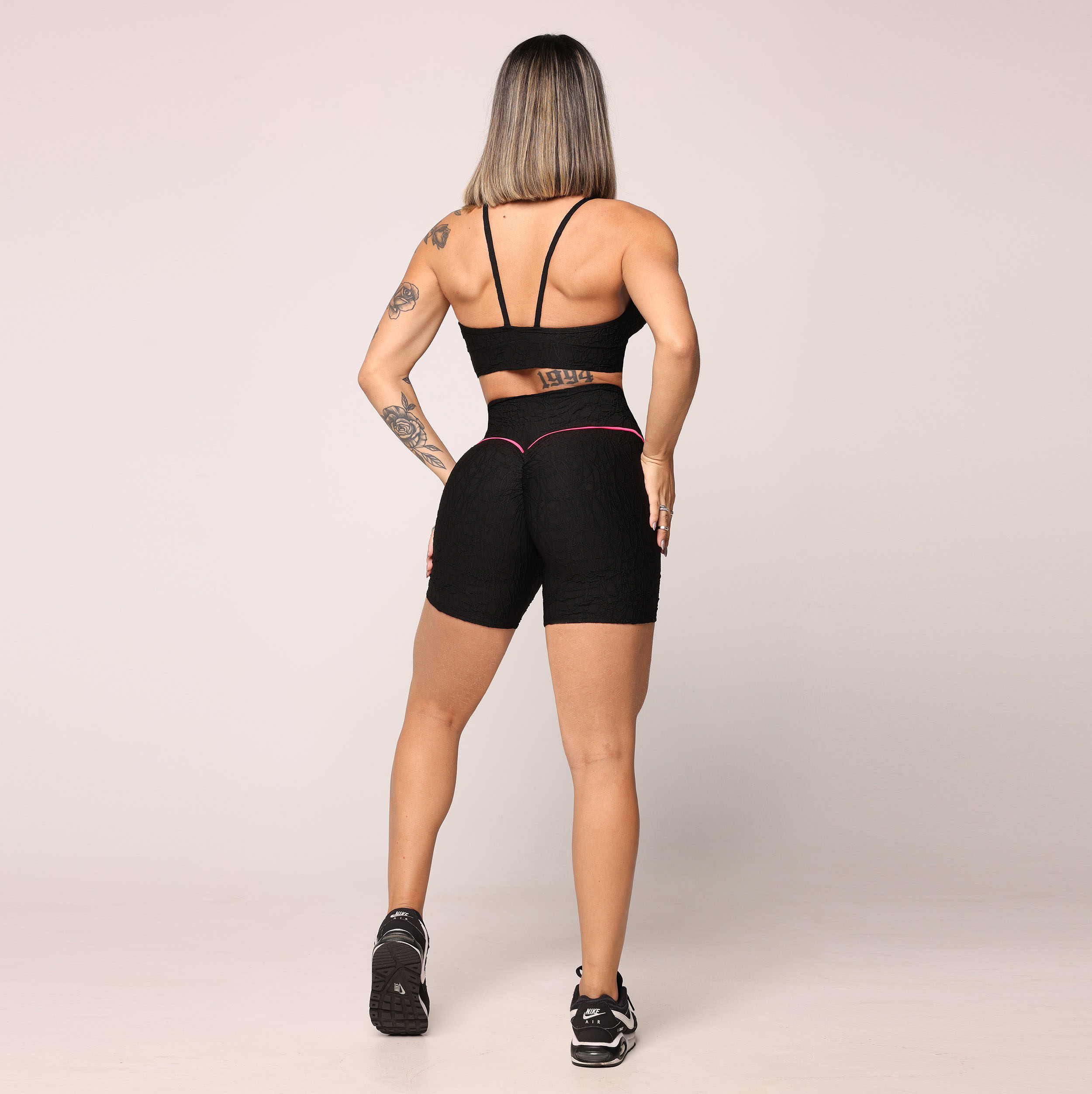 SHORT WALK EMPINA BUMBUM JACQUARD PERLÊ PRETO - Imagem 5