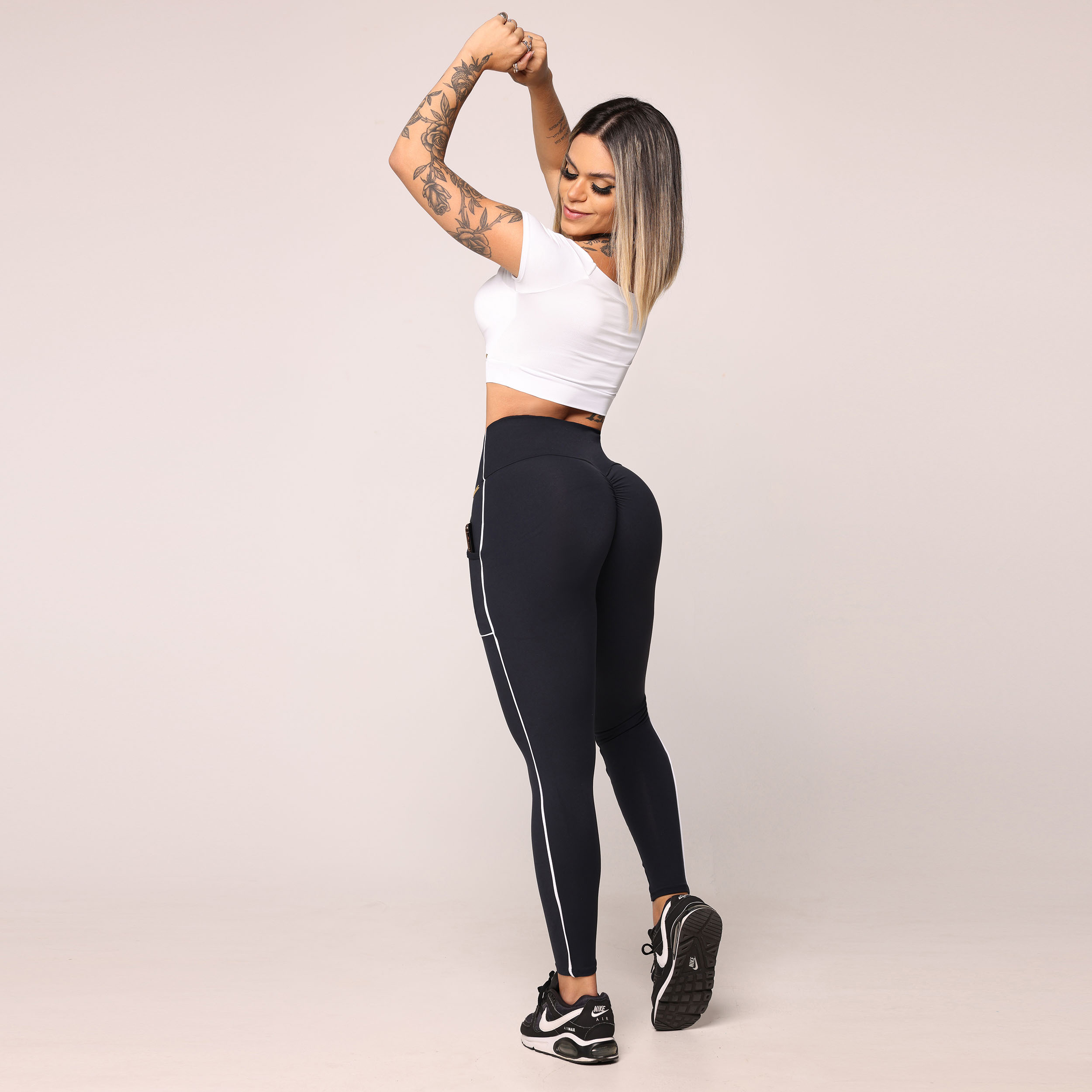 LEGGING CELULAR EMPINA BUMBUM PRETA - Imagem 8