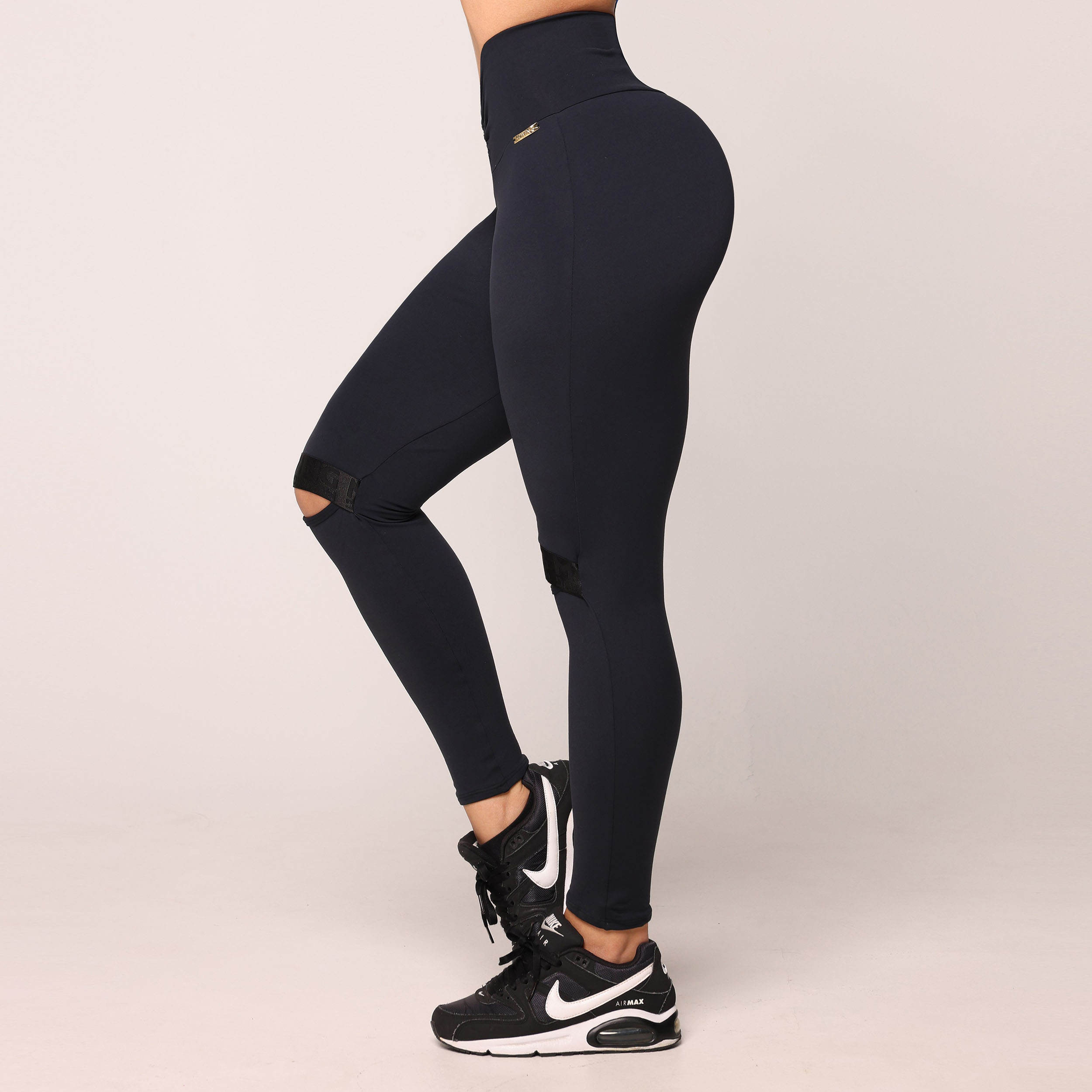 LEGGING ENJOY EMPINA BUMBUM PRETA - Imagem 3