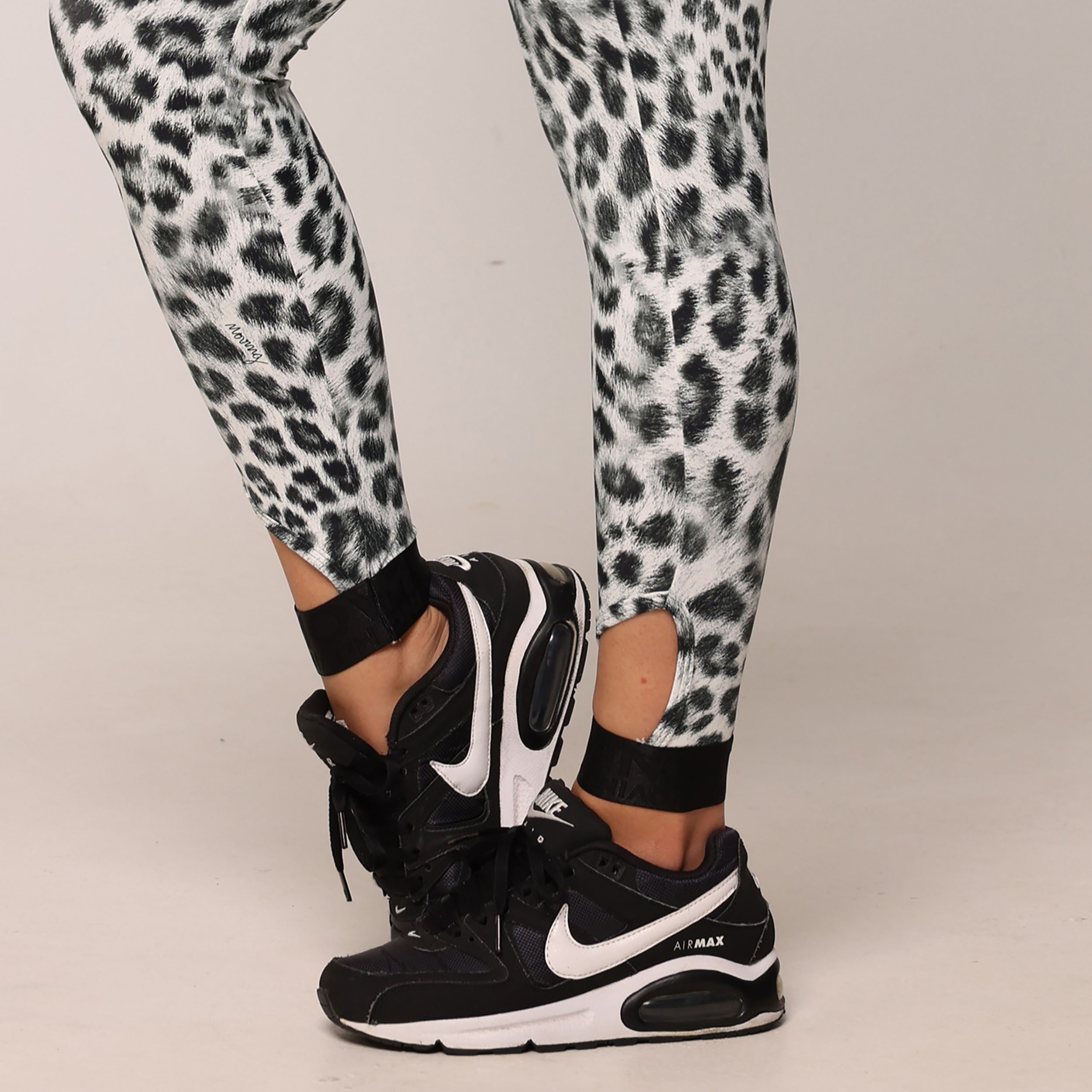 LEGGING INSIDE EMPINA BUMBUM SNOW COAT EXCLUSIVA - Imagem 3