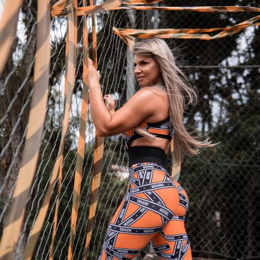 MACACÃO NEW YORK EMPINA BUMBUM STRIP FIRE EXCLUSIVO