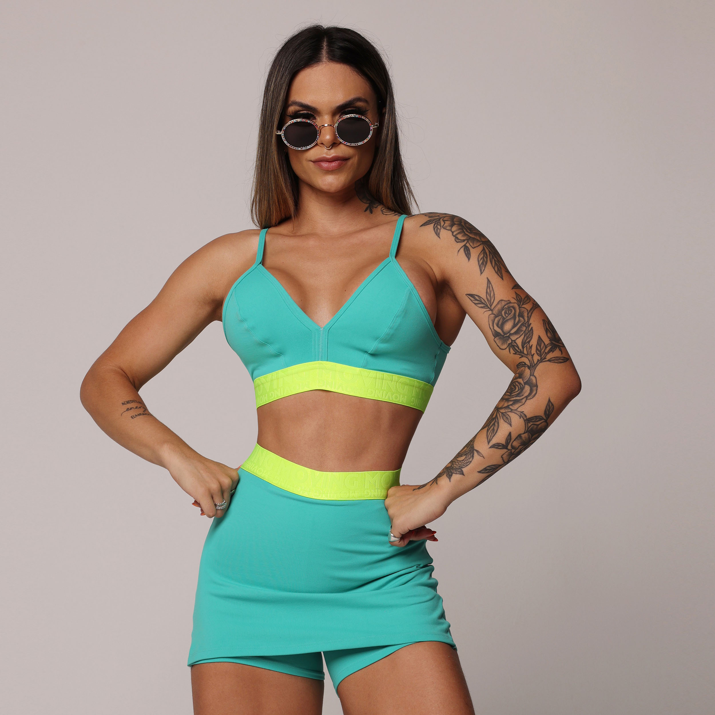 TOP MILANO TURQUESA COM ELÁSTICO AMARELO NEON - Imagem 4