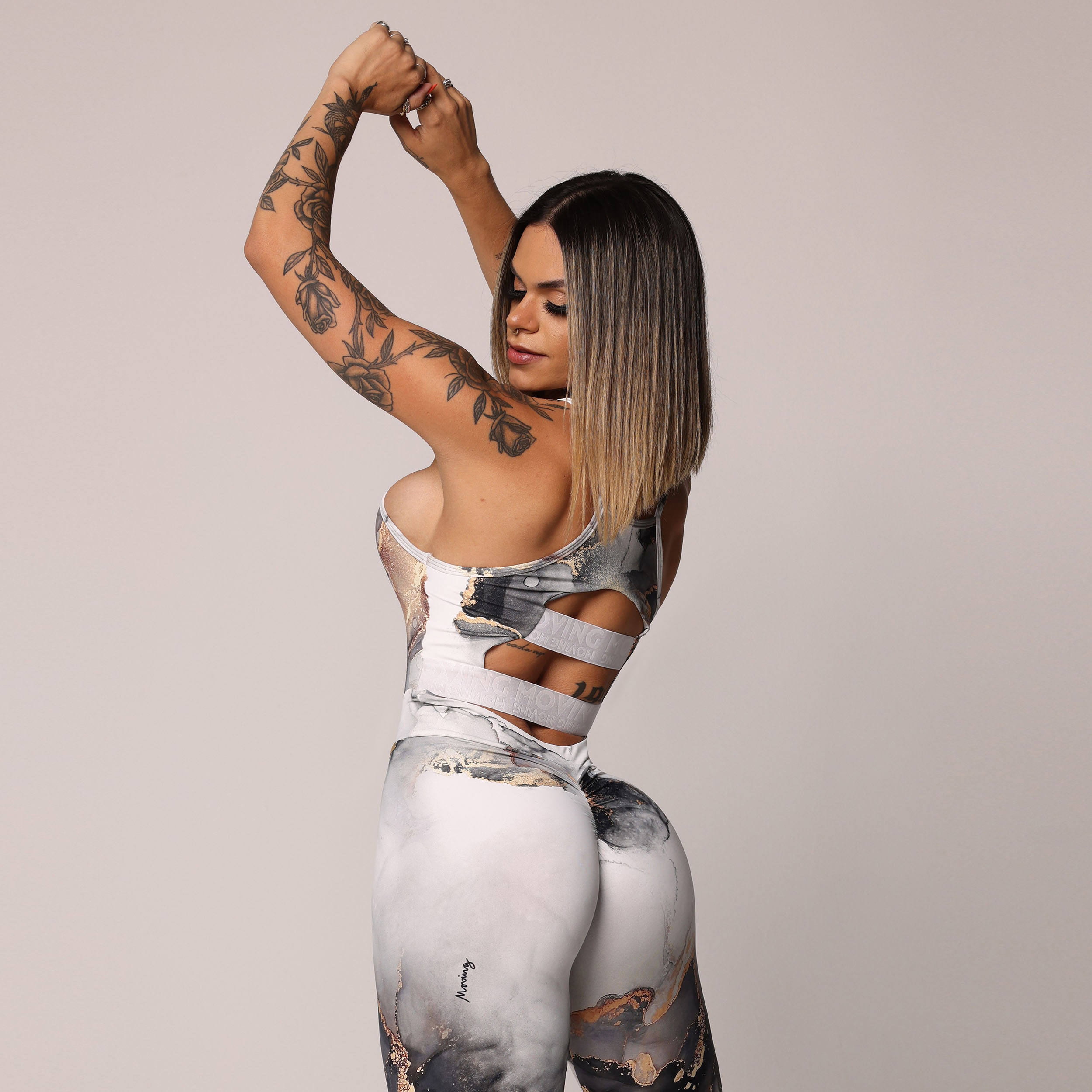 MACACÃO PARTY EMPINA BUMBUM MARBLÉ EXCLUSIVO - Imagem 2