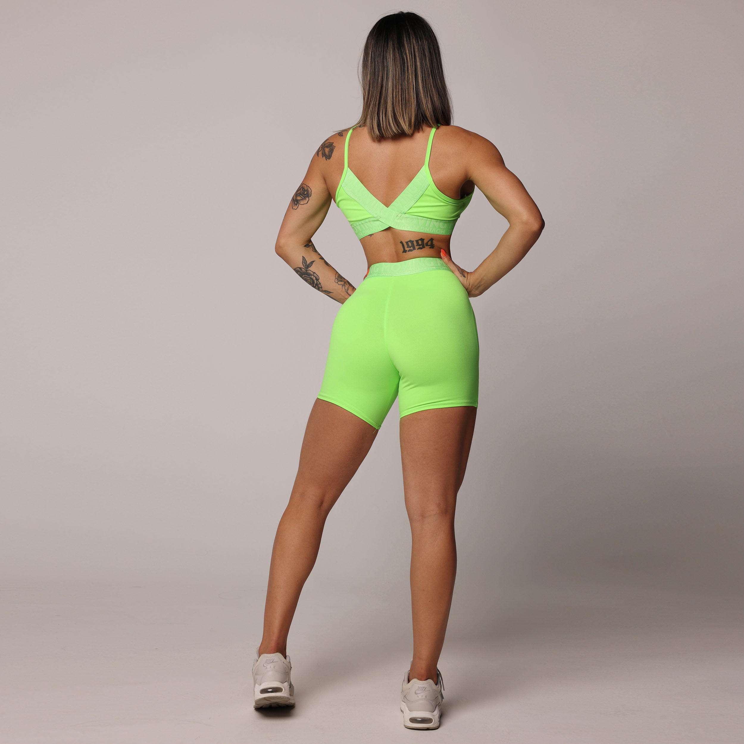 SHORT HIT COMUM VERDE NEON - Imagem 8