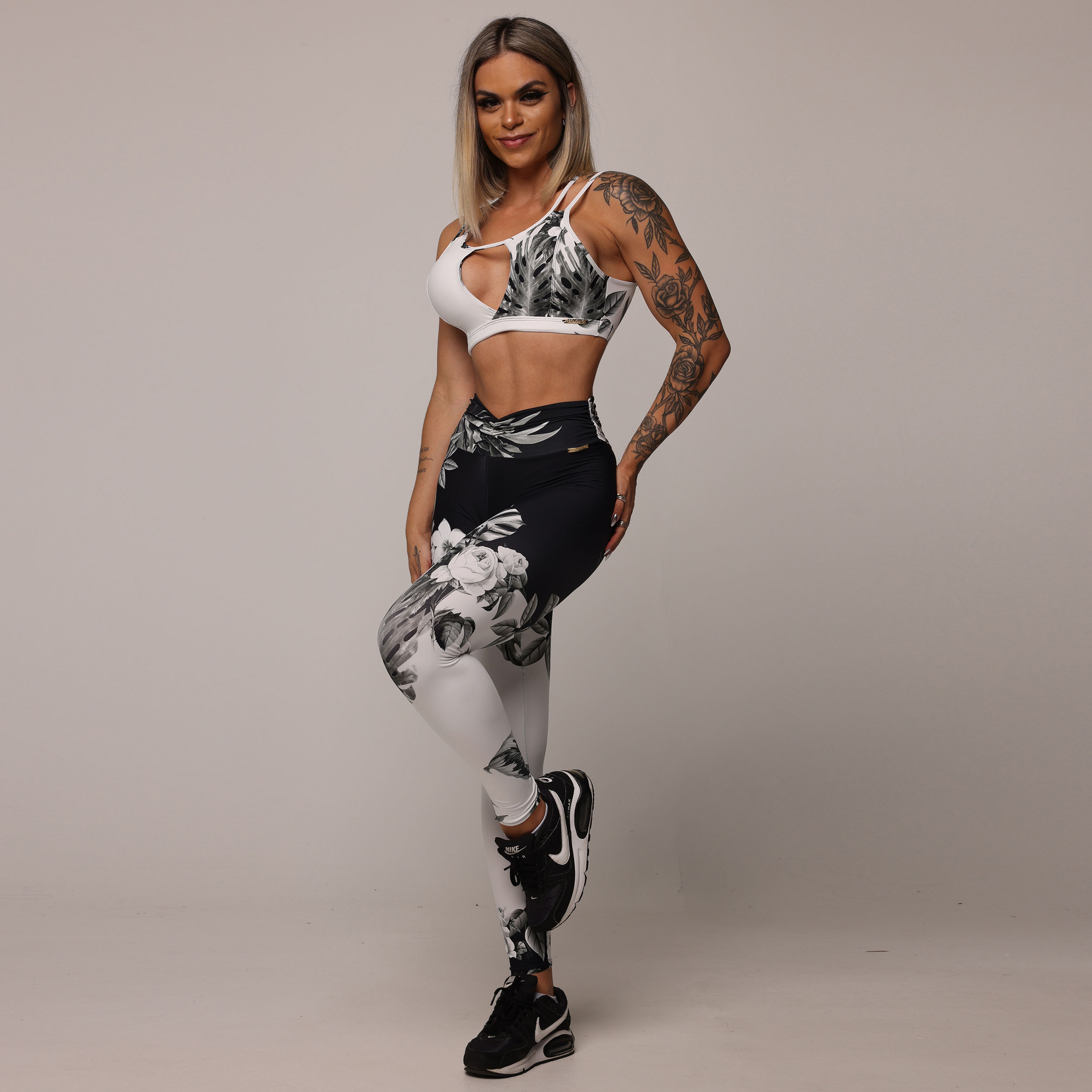 LEGGING ROMANA COMUM FLORESTA NEGRA - Imagem 4