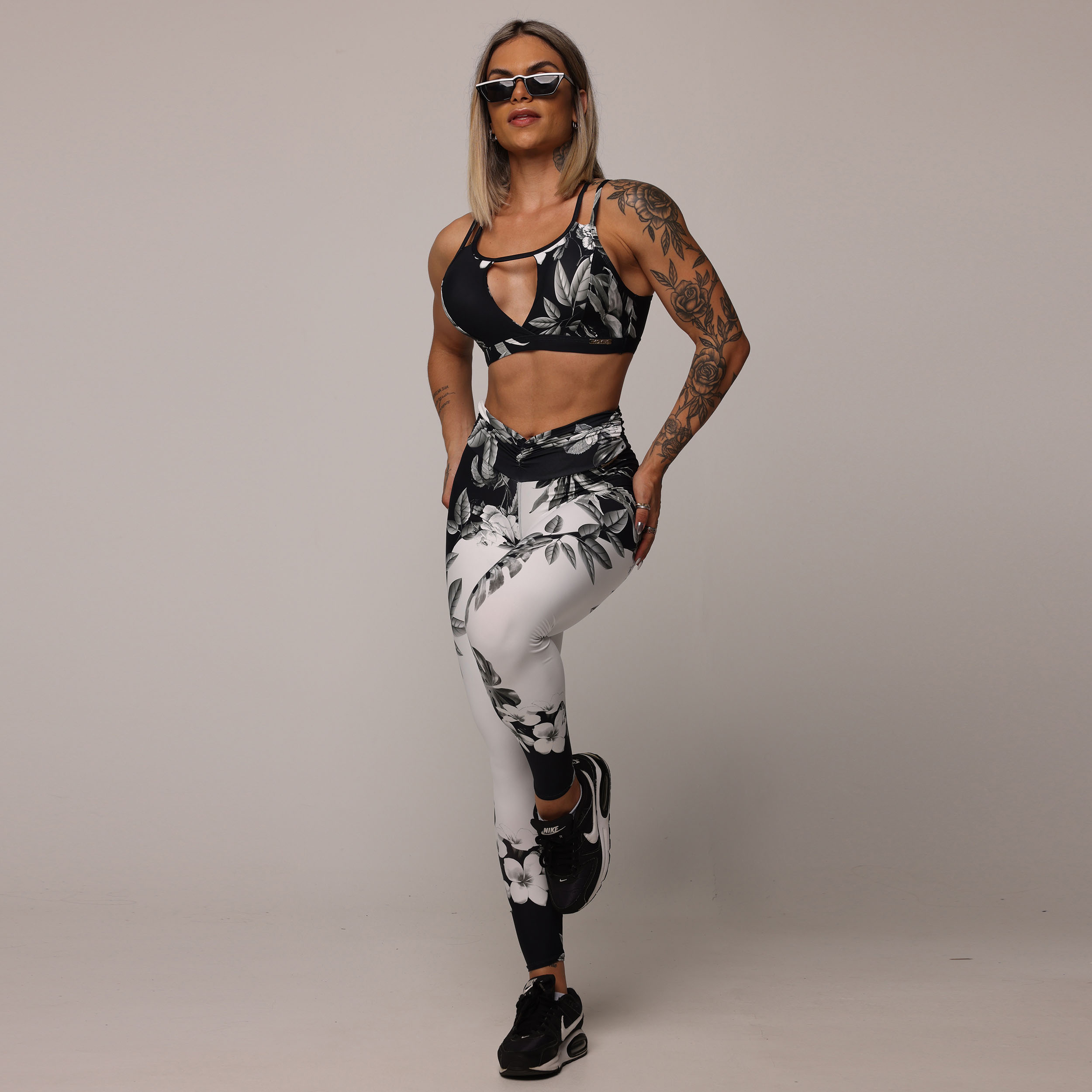 LEGGING ROMANA EMPINA BUMBUM FLORESTA NEGRA - Imagem 8