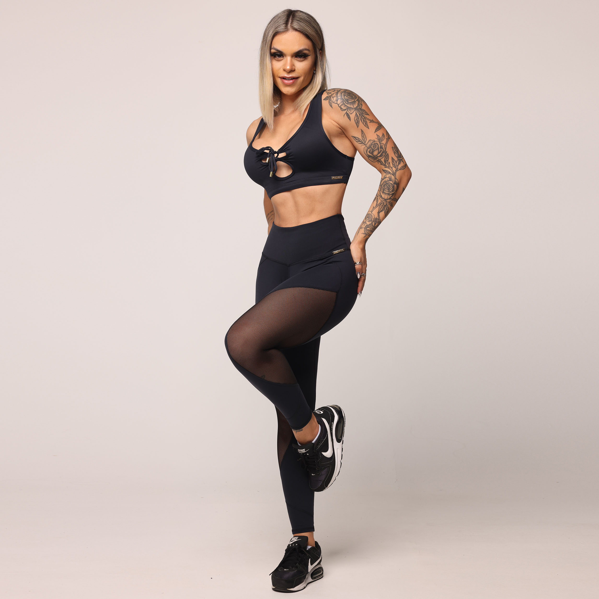 LEGGING COMUM RECORTES EM TELA GOTA PRETA - Imagem 5