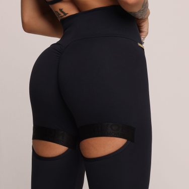 LEGGING EMPINA BUMBUM INTENSE PRETA COM ELÁSTICO PRETO ABSOLUTO