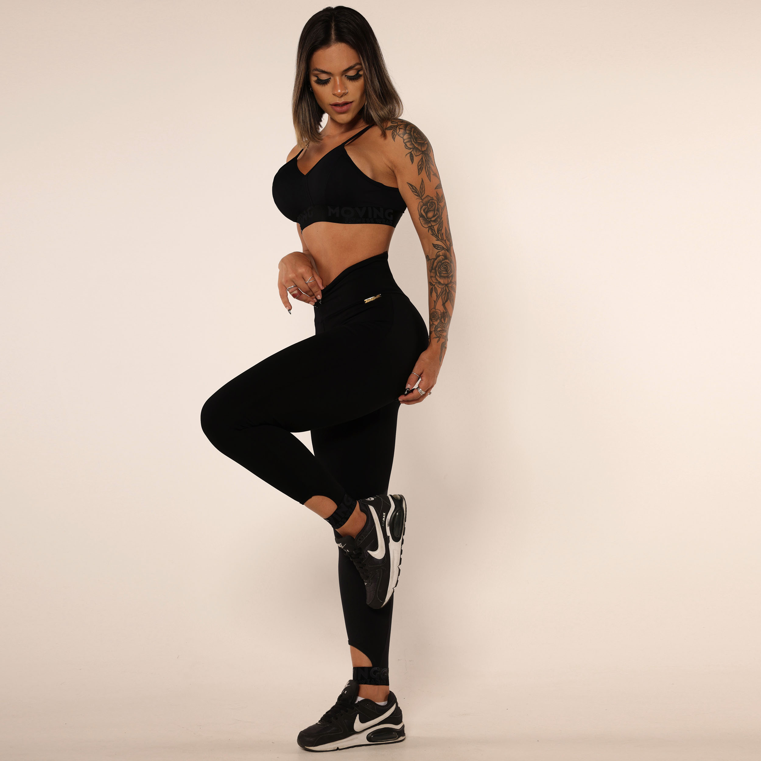 LEGGING INSIDE EMPINA BUMBUM PRETA COM ELÁSTICO PRETO ABSOLUTO - Imagem 7