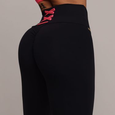 LEGGING TREND EMPINA BUMBUM PRETA COM ROSA NEON