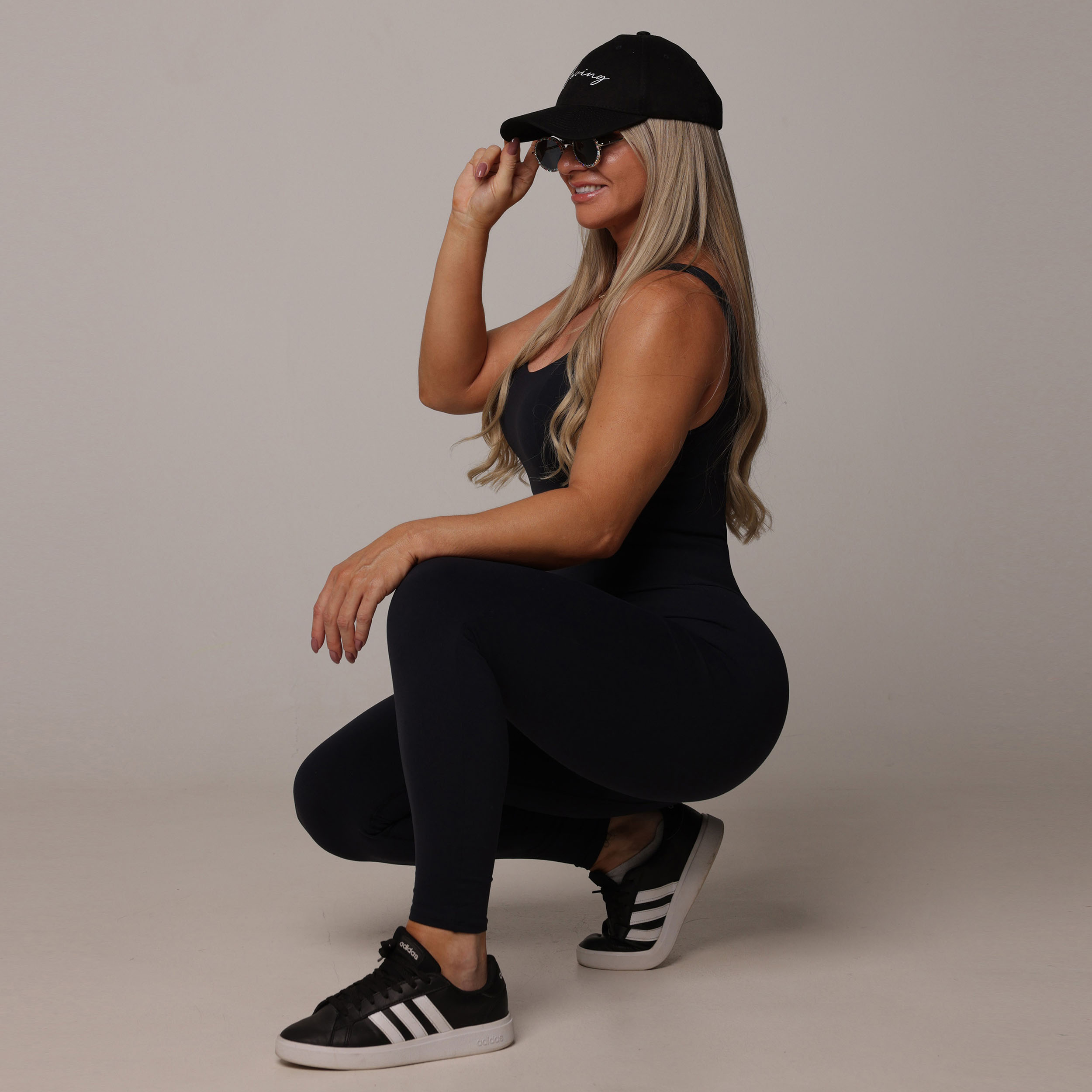 MACACÃO CONFORT COMUM PRETO - Imagem 3