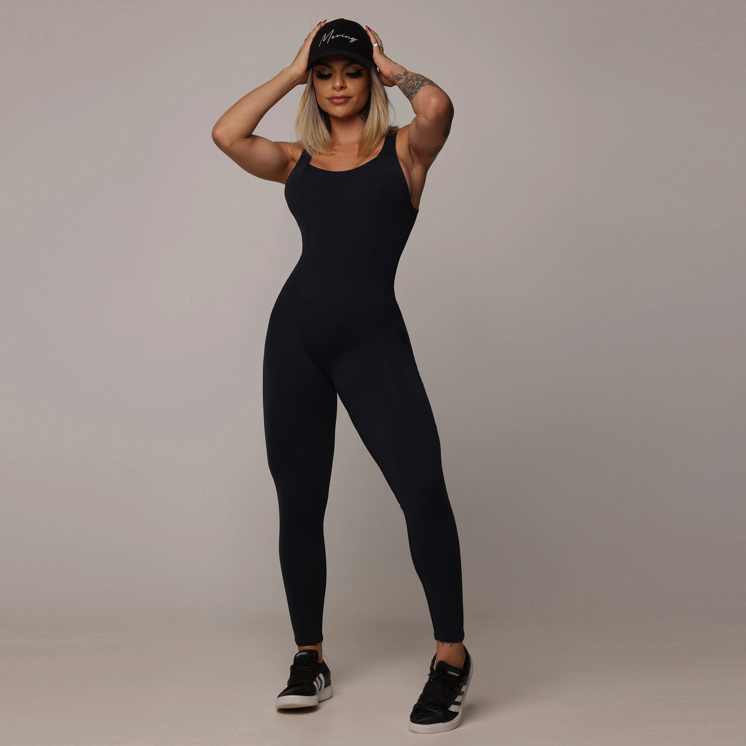 MACACÃO CONFORT COMUM PRETO - Imagem 6