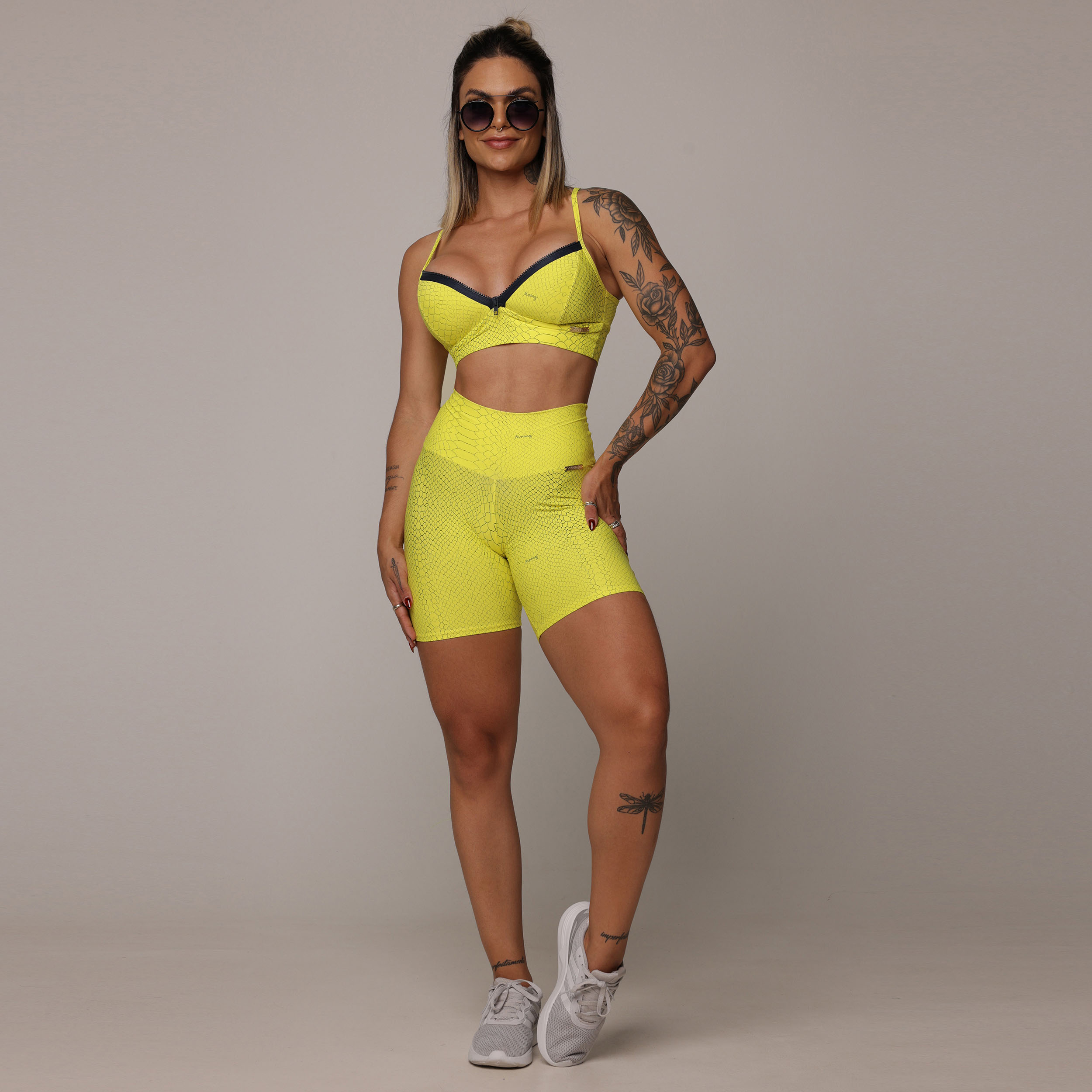 SHORT EMPINA BUMBUM PYTHON NEON EXCLUSIVO - Imagem 5