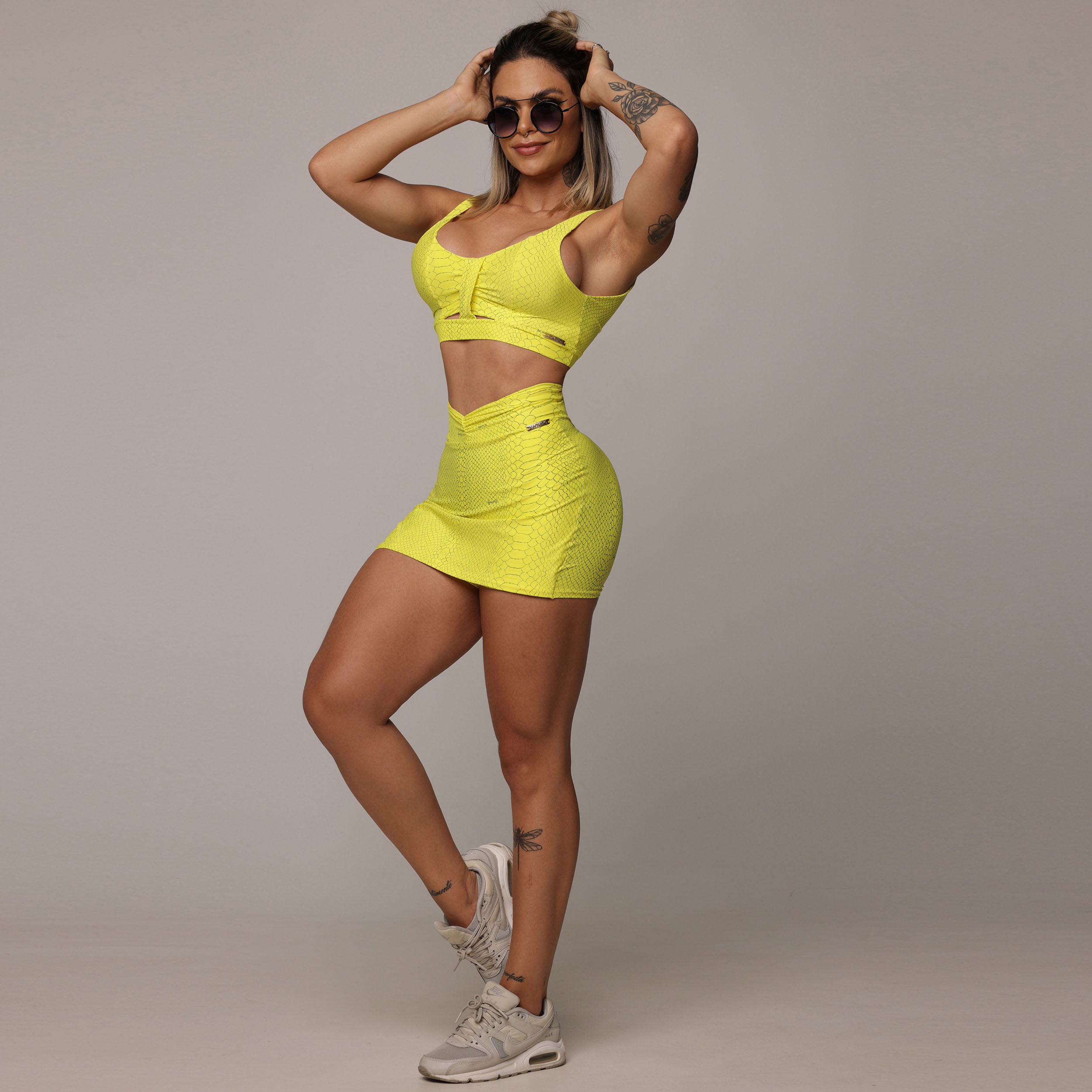 SHORT-SAIA EMPINA BUMBUM PYTHON NEON EXCLUSIVO - Imagem 5