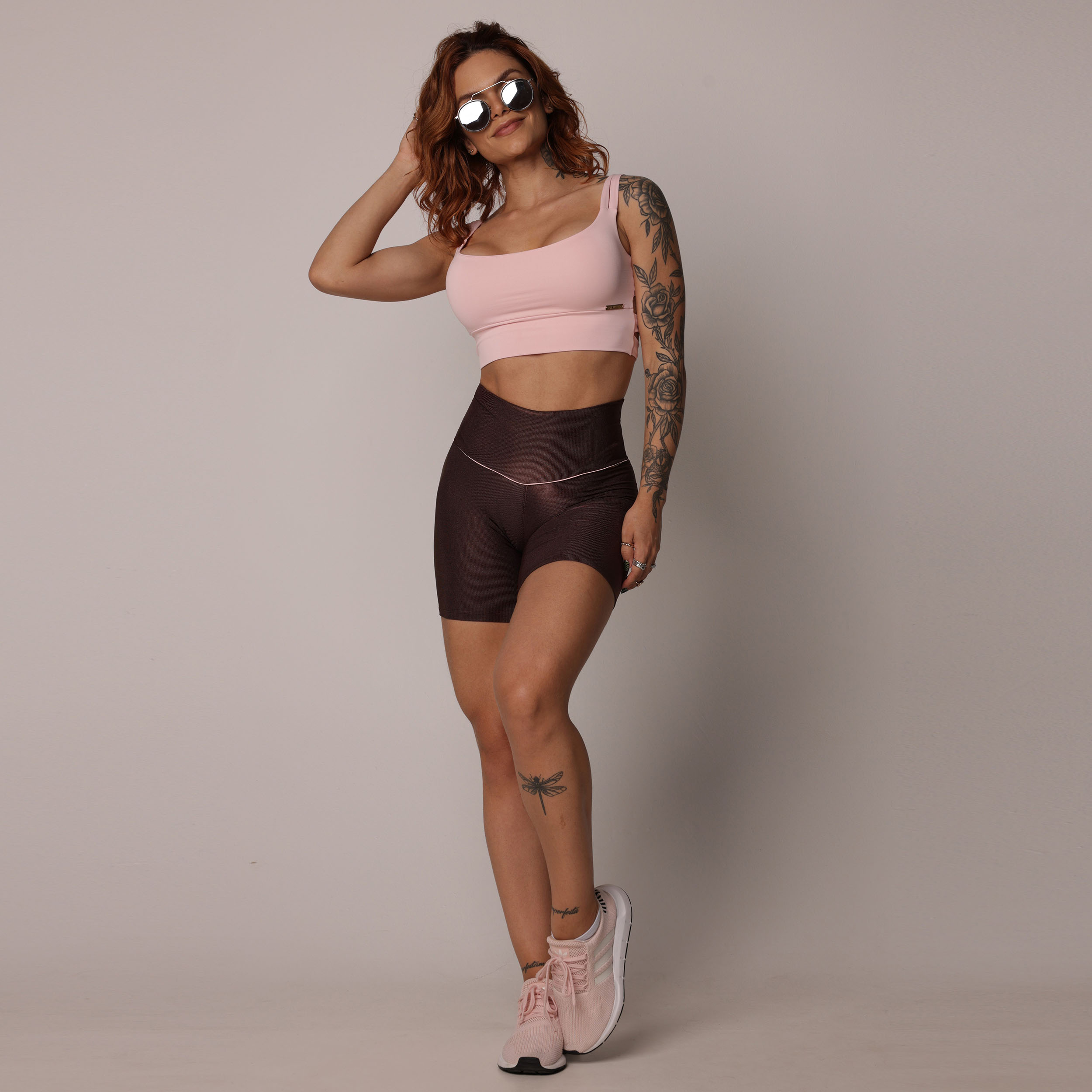 SHORT WALK EMPINA BUMBUM GLOSSY BROWNIE - Imagem 5