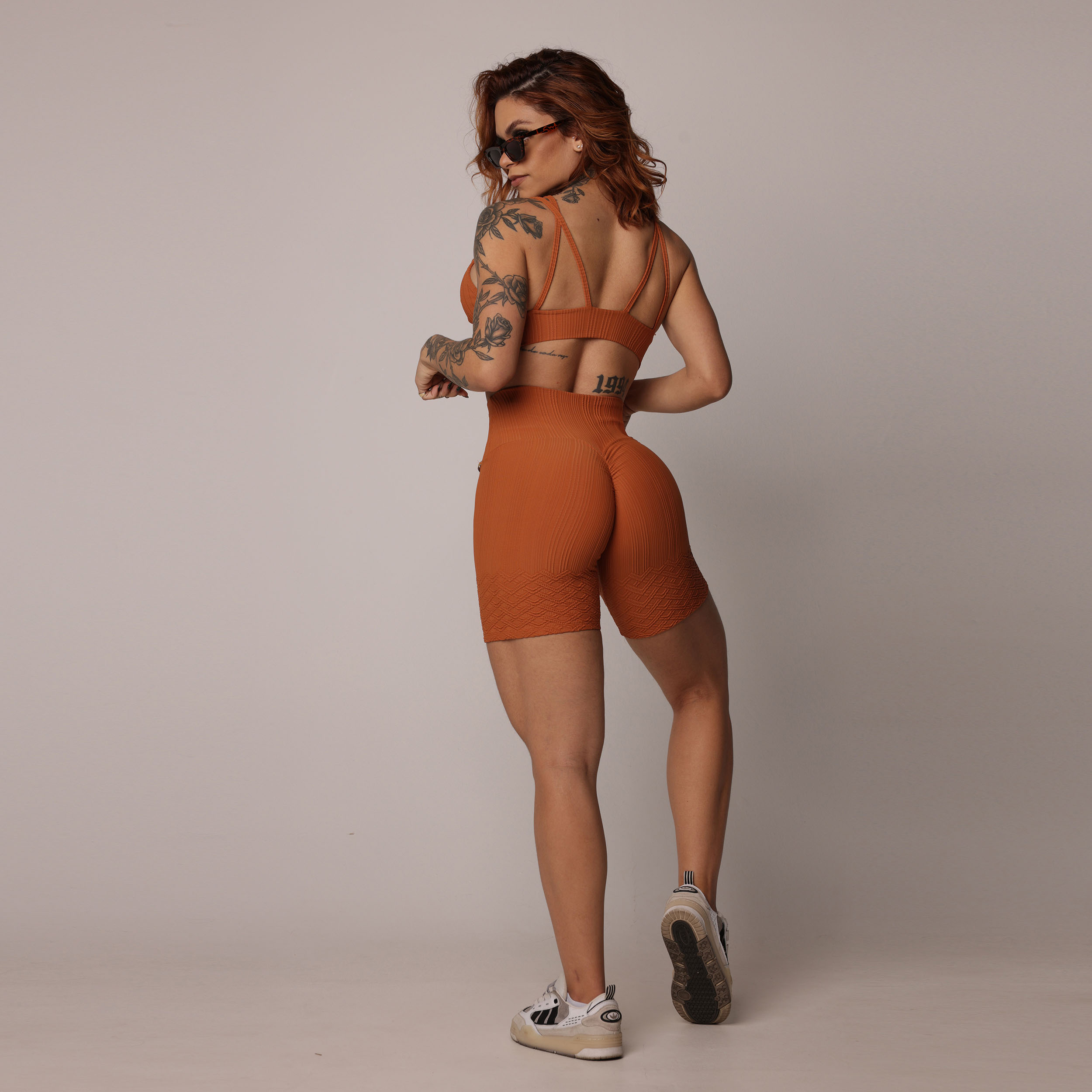 SHORT EMPINA BUMBUM JACQUARD LUXOR TERRACOTA - Imagem 6