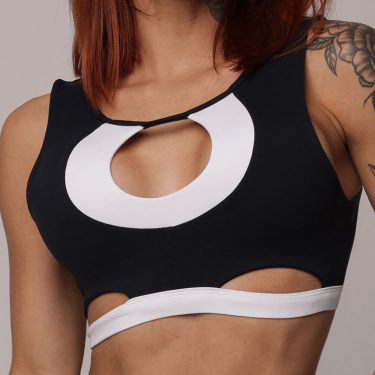 TOP GÊNOVA PRETO COM BRANCO