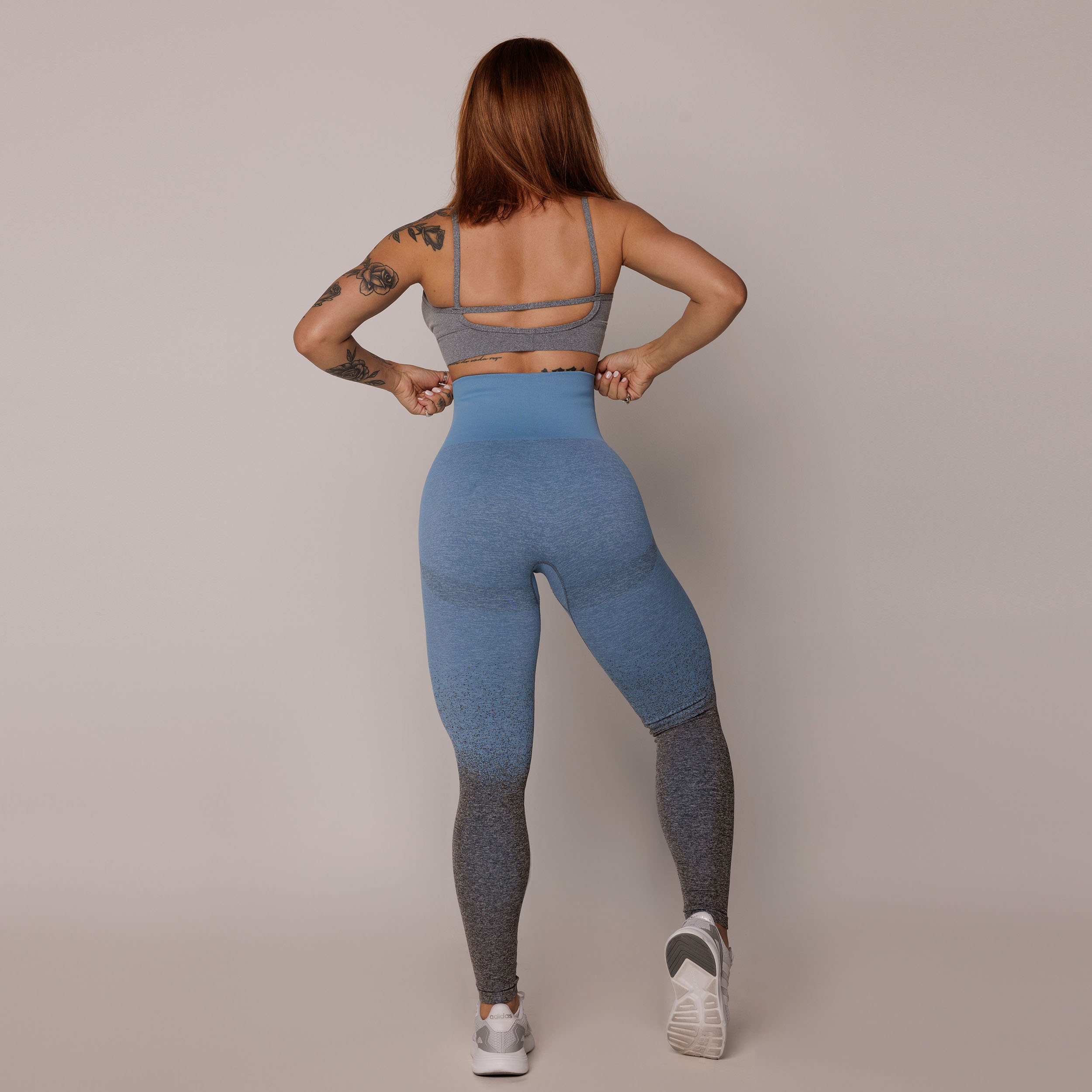 LEGGING SEAMLESS GRAVIDADE ZERO EMANA DEGRADÊ AZUL - Imagem 14