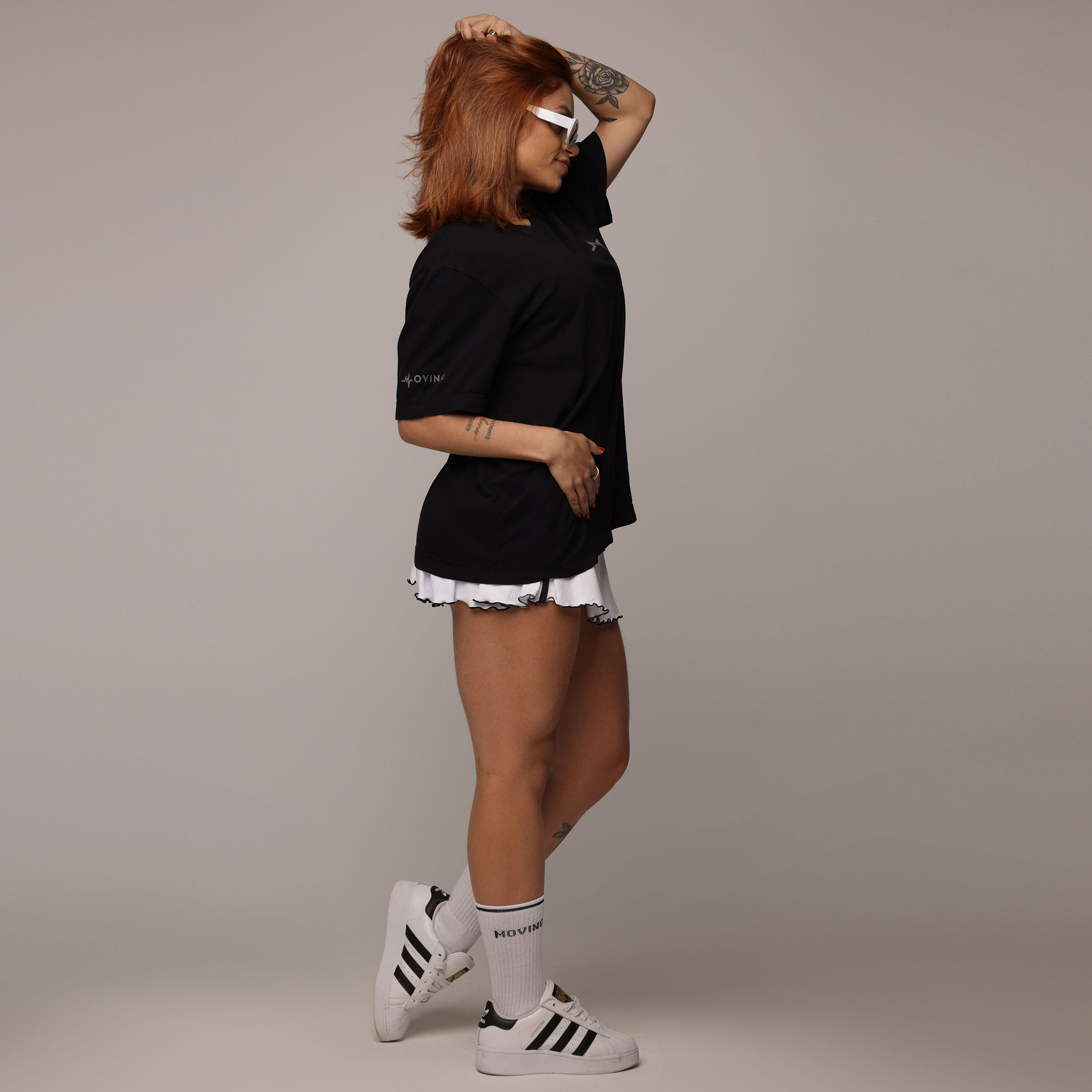 CAMISETA OVERSIZED ALGODÃO PREMIUM SUSTENTÁVEL PRETA - Imagem 4