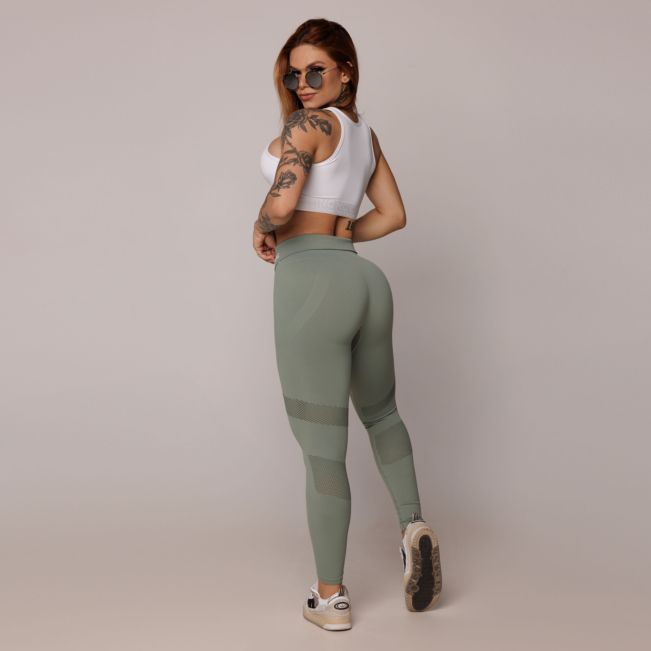 LEGGING SEAMLESS GRAVIDADE ZERO EMANA VERDE OLIVA - Imagem 17