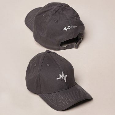 BONÉ MOVING LOGO CINZA CHUMBO