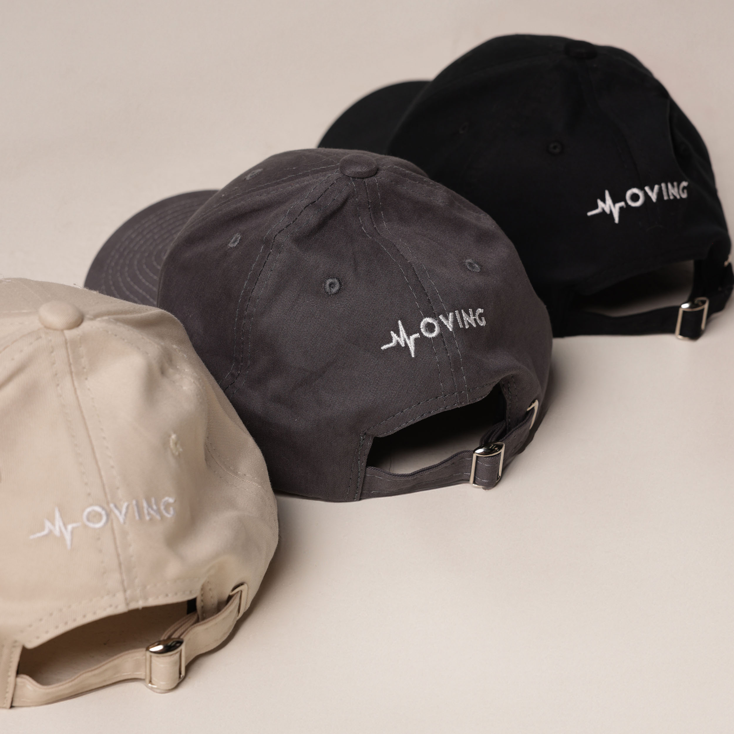 BONÉ MOVING LOGO CINZA CHUMBO - Imagem 3