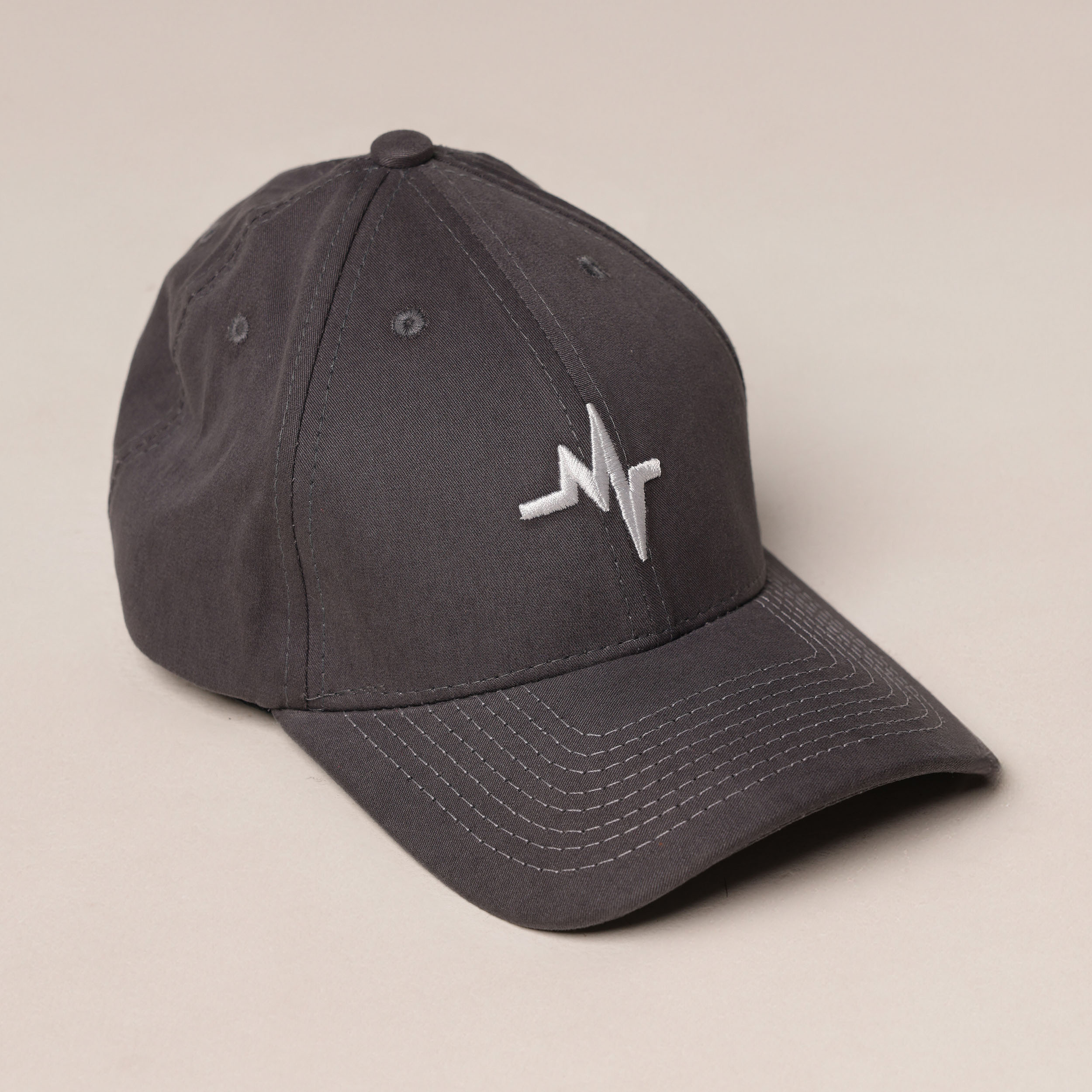 BONÉ MOVING LOGO CINZA CHUMBO - Imagem 4