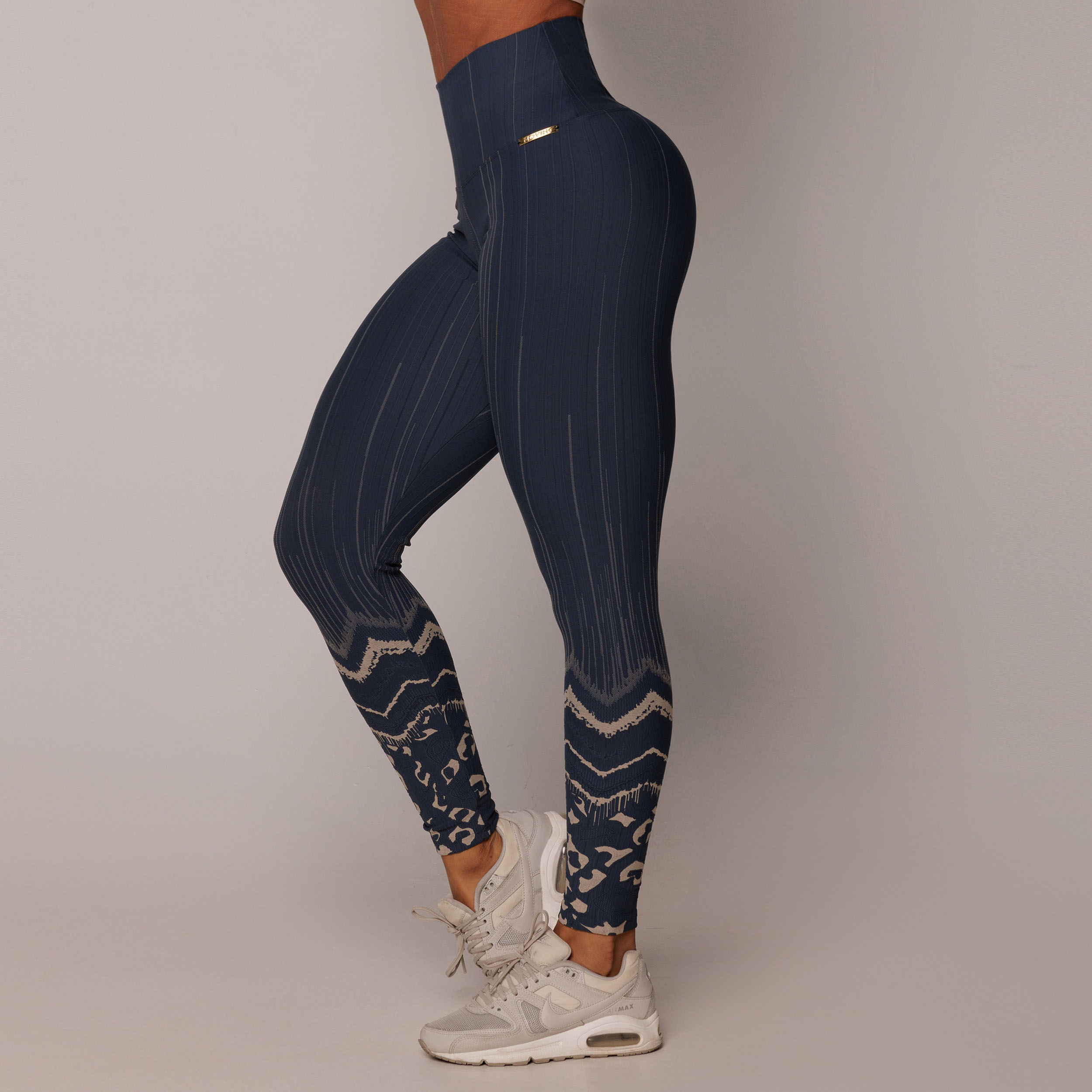 LEGGING COMUM JACQUARD ANIMAL - Imagem 3