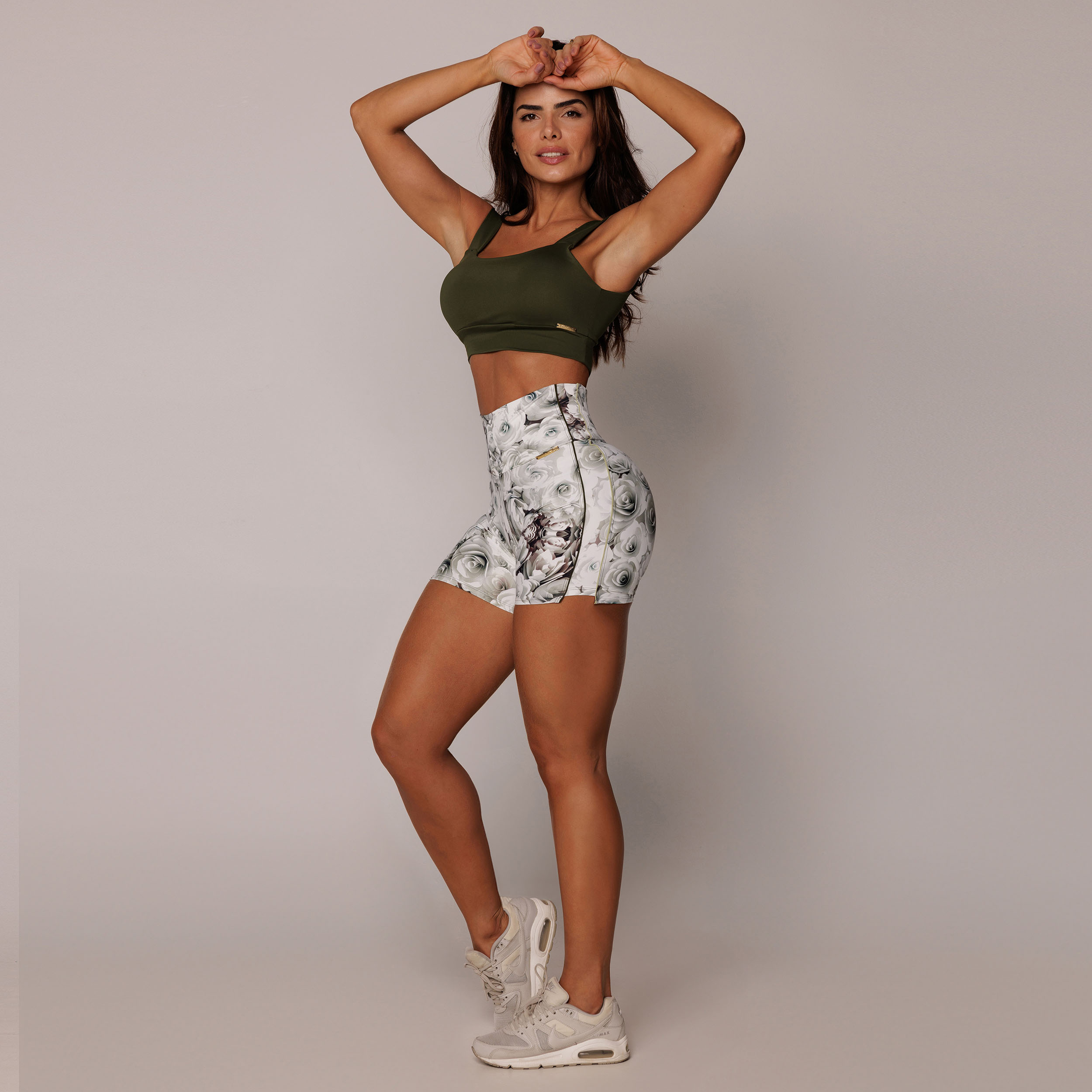 SHORT EMOTION EMPINA BUMBUM WHITE ROSES EXCLUSIVO - Imagem 4